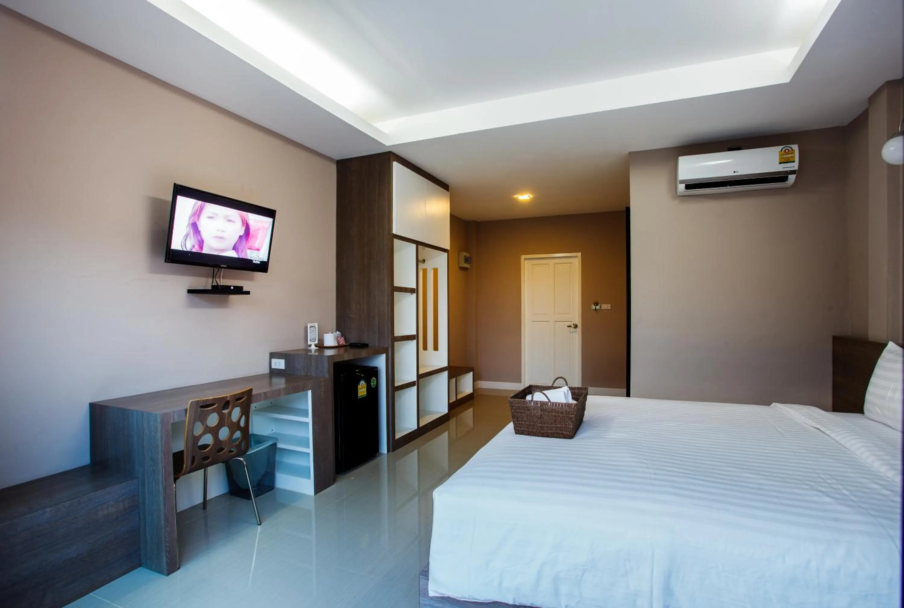 Bed in Sata House Boutique Resort