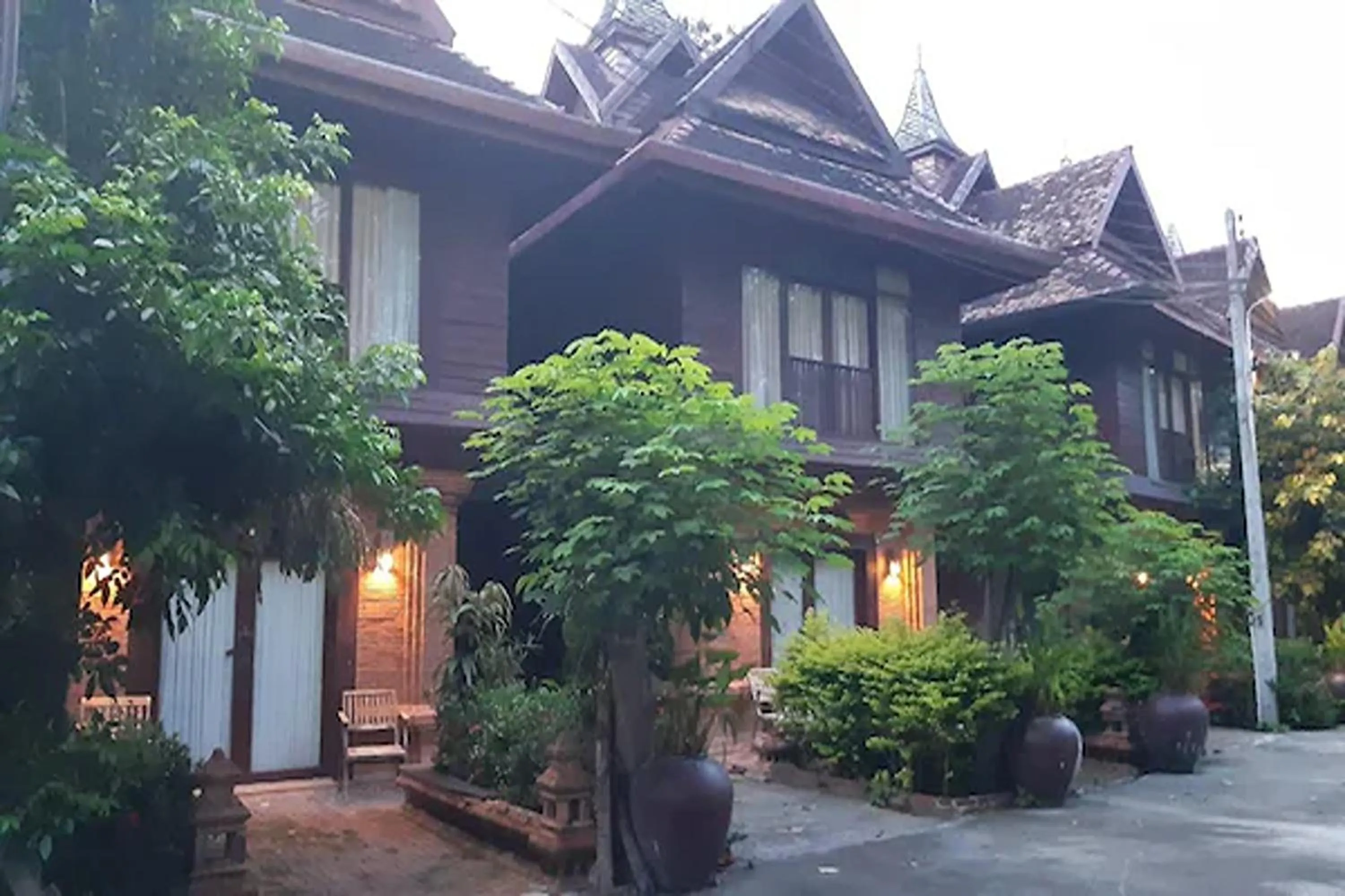 Property building in Baan Tawai Lanna Resort