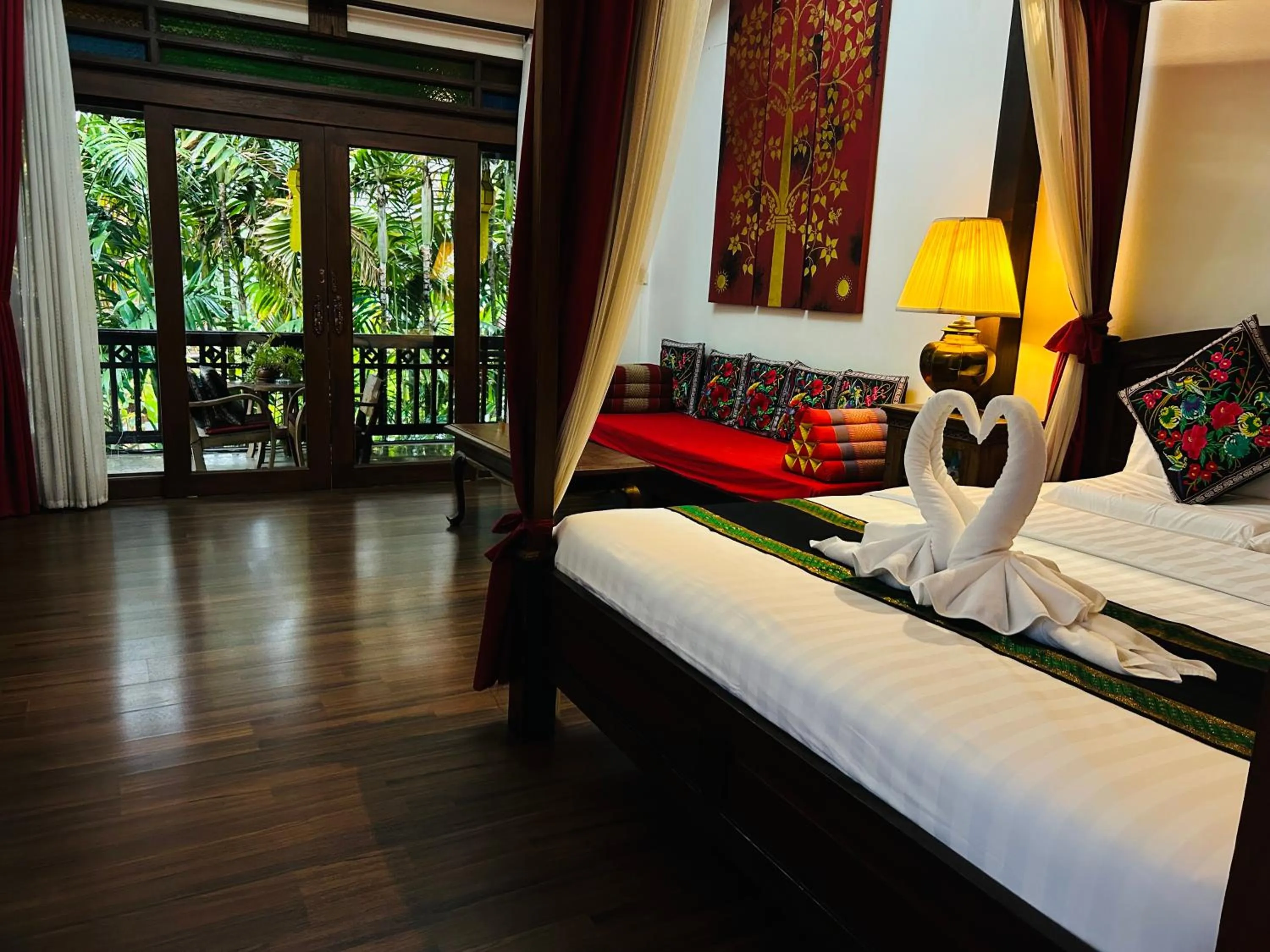 Photo of the whole room, Bed in Hongkhao Village