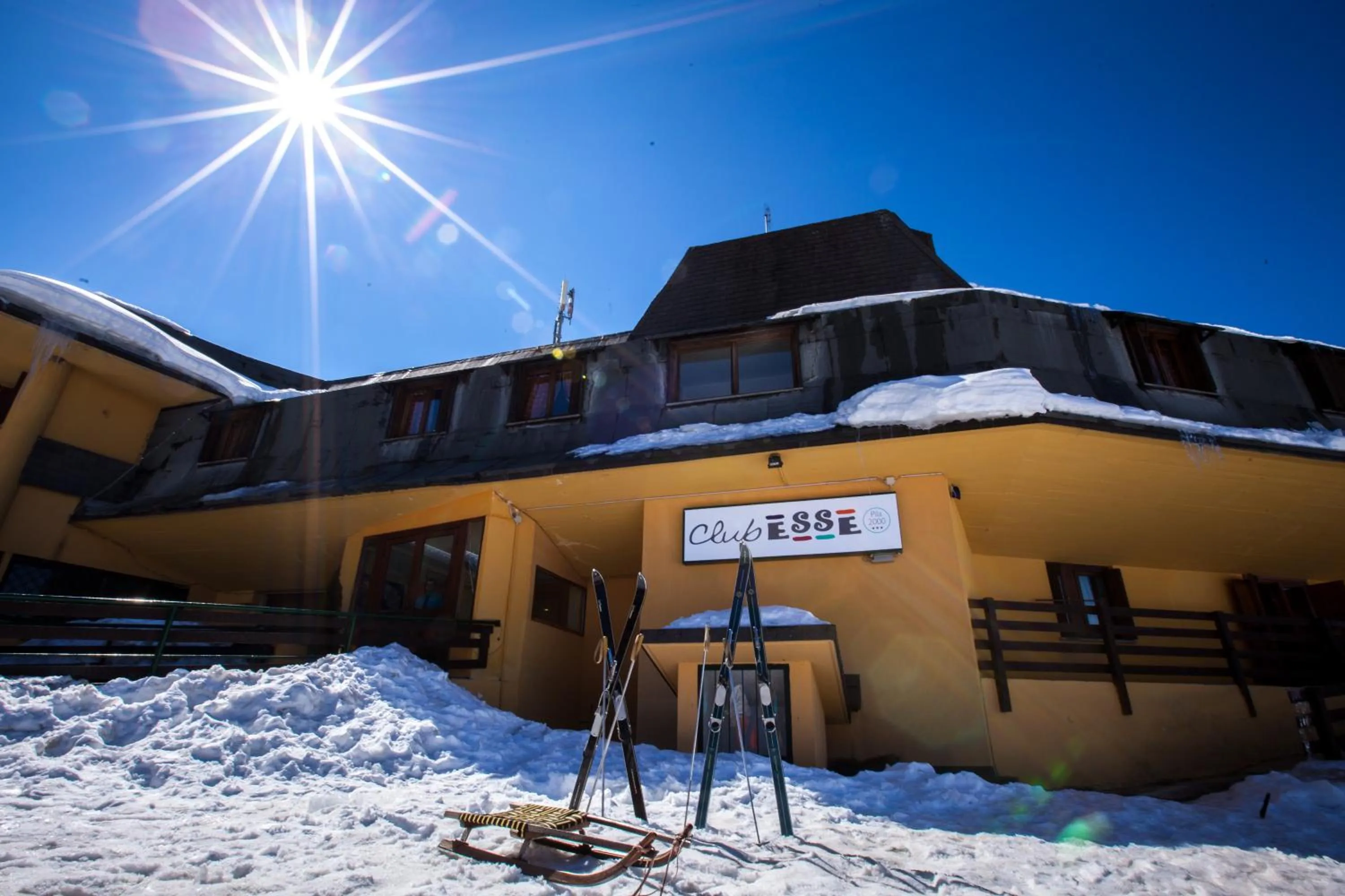 Property building in Club Esse Pila 2000