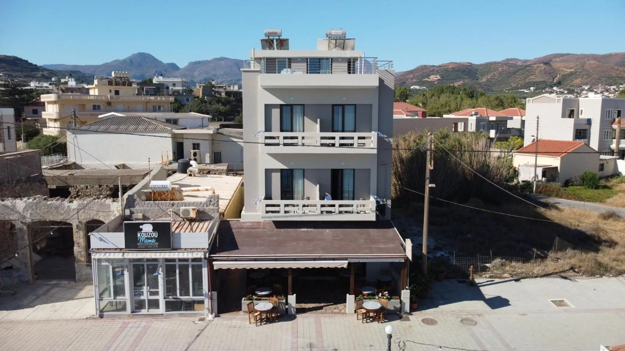 Property building in Argo Rooms-Papadakis