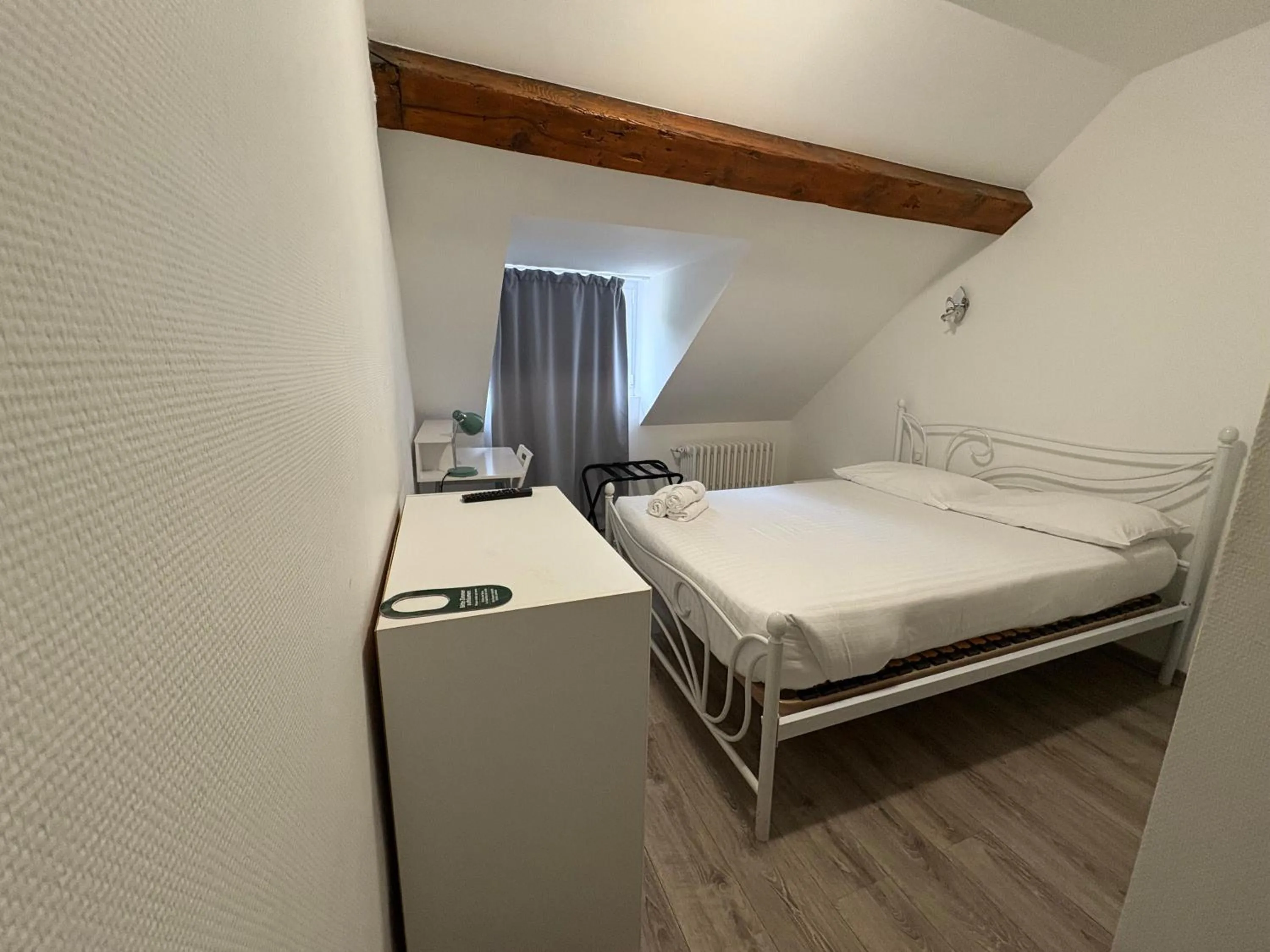 Bed in Hôtel Le Bellevue