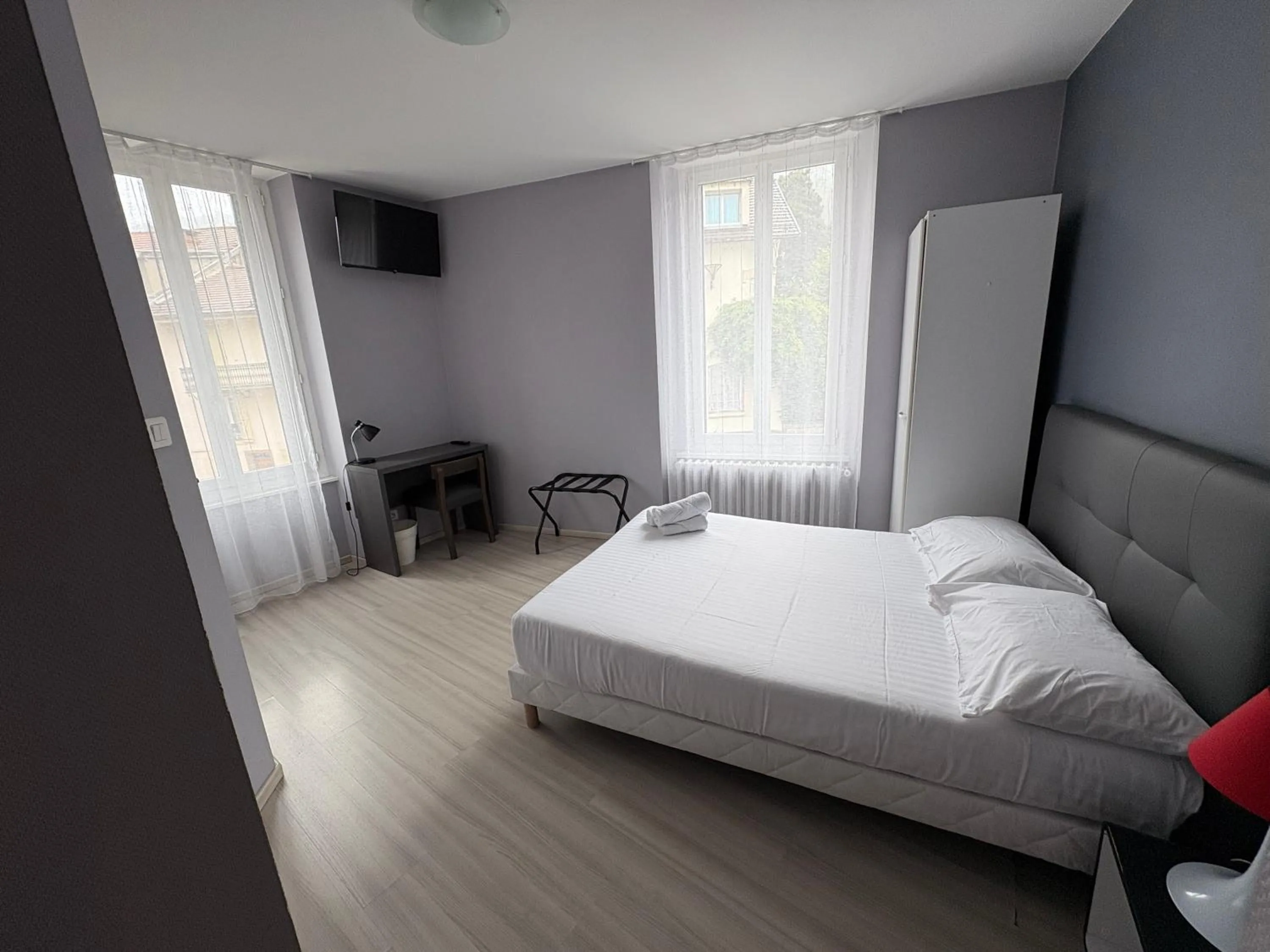 Bed in Hôtel Le Bellevue