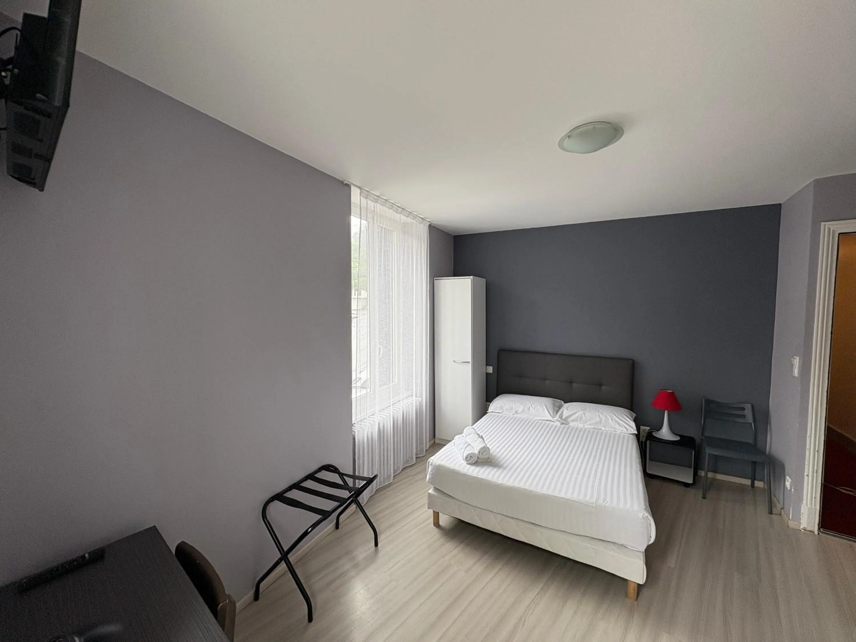 Bed in Hôtel Le Bellevue