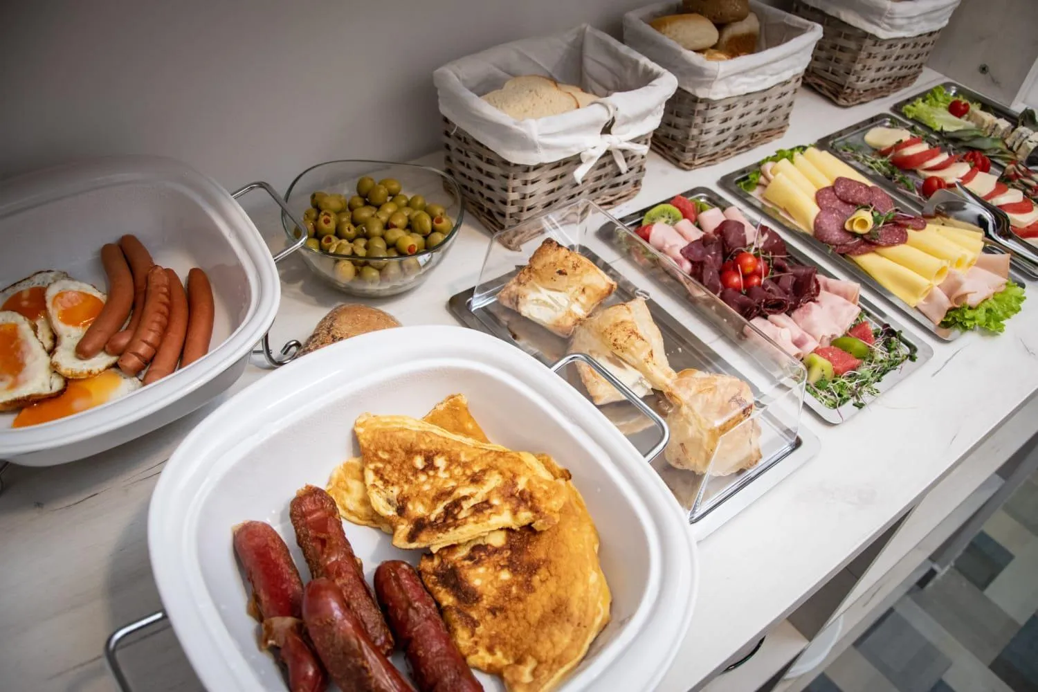 Food and drinks in Heritage Hotel Petrakija