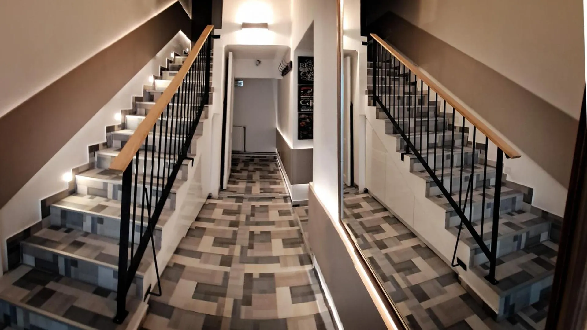 Restaurant/places to eat in Heritage Hotel Petrakija