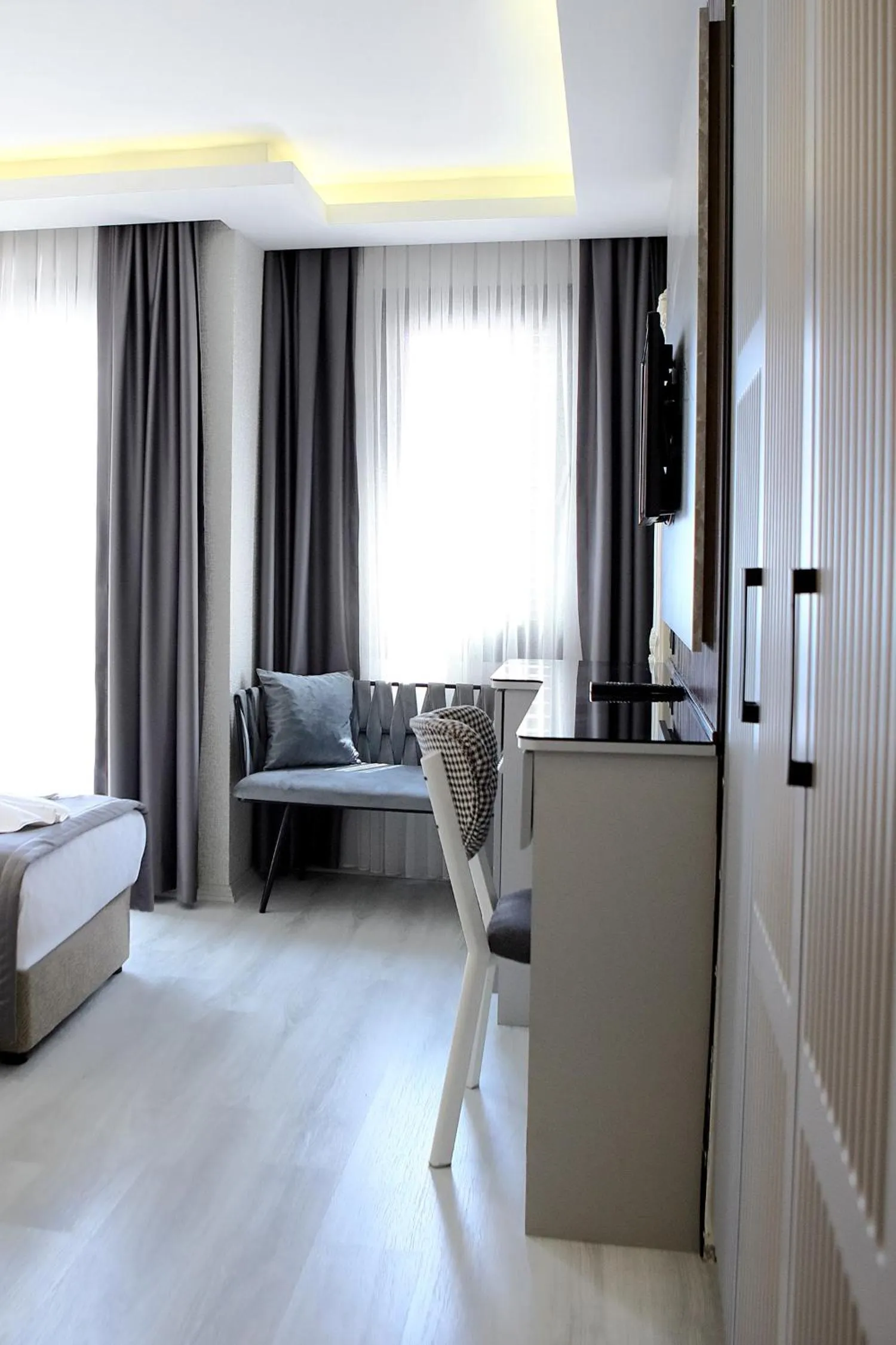 Living room, Bed in AMARA OLD CITY HOTEL & Spa