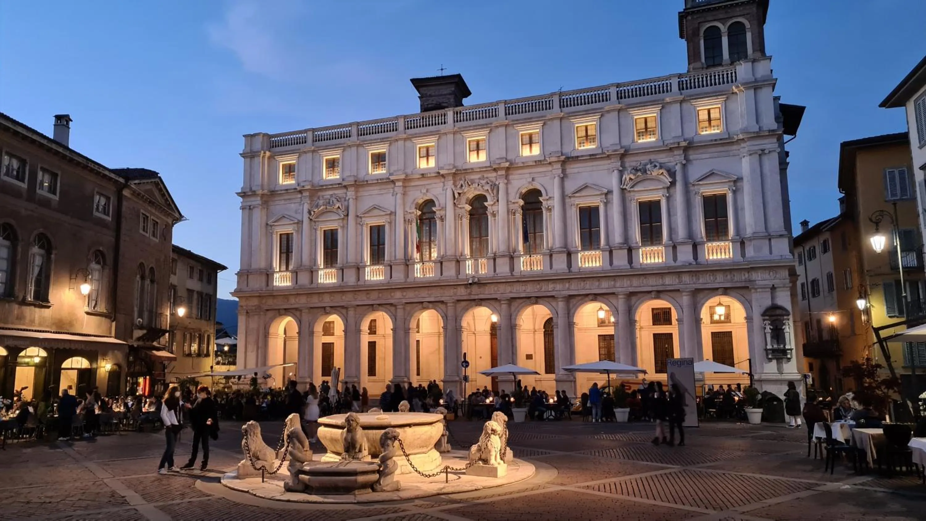 Neighbourhood in Hotel Piazza Vecchia