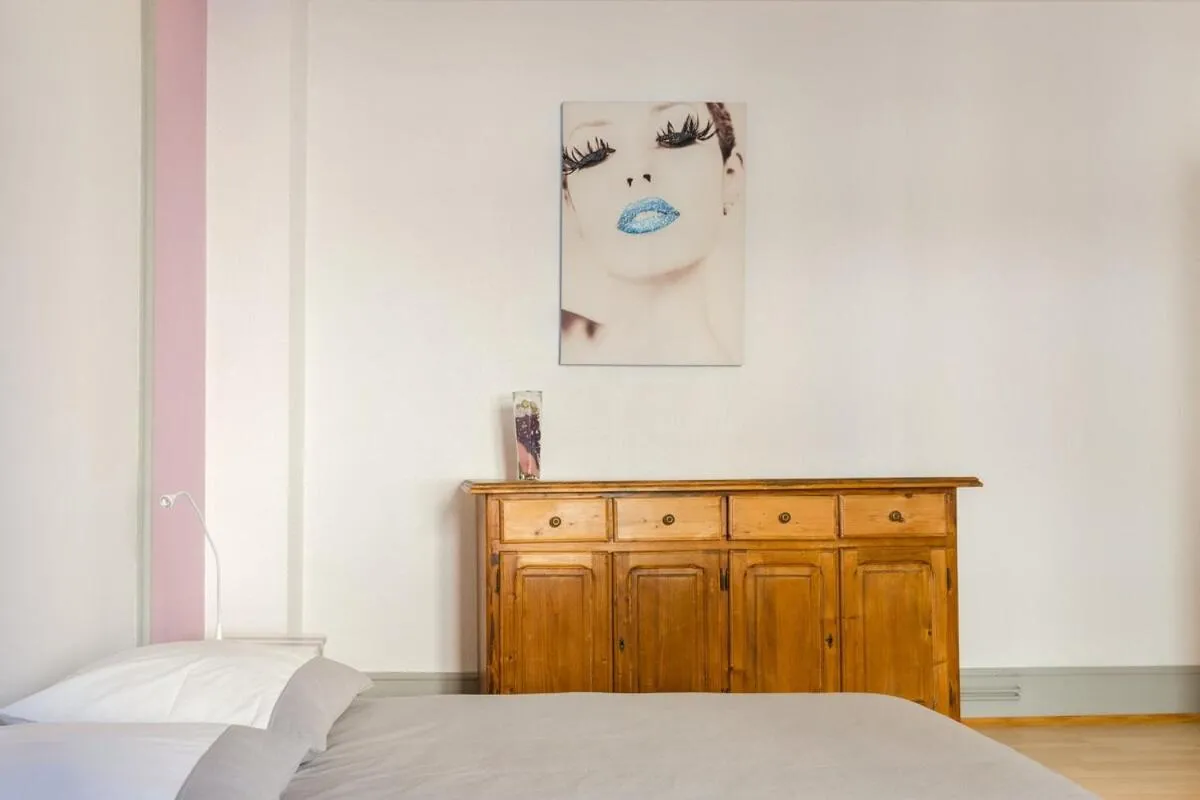 Bedroom, Bed in Colmar Apartment