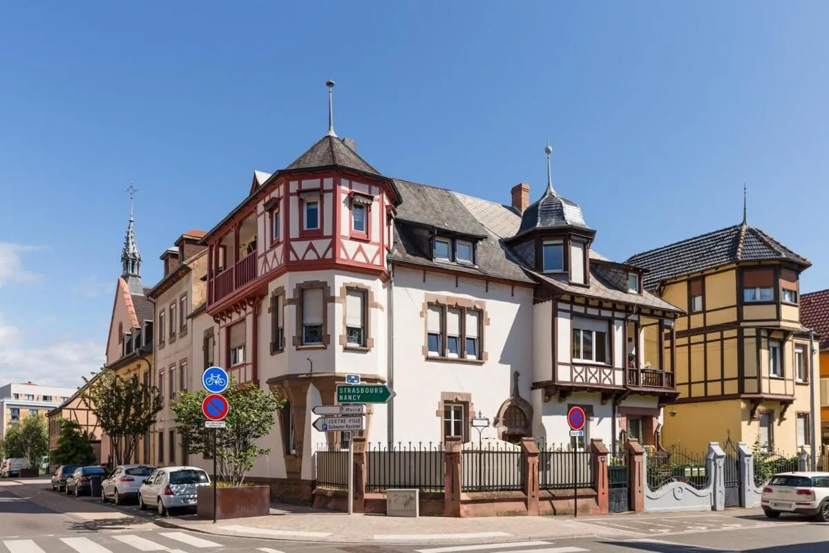 Property building in Colmar Apartment