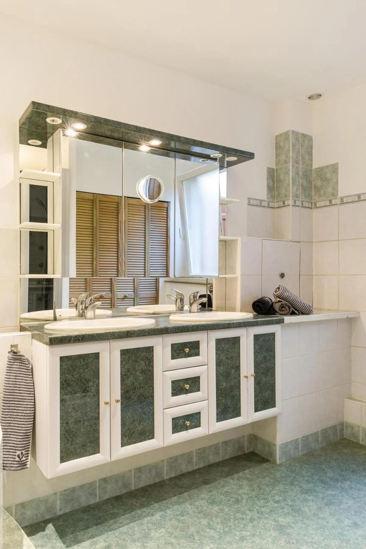 Bathroom in Colmar Apartment