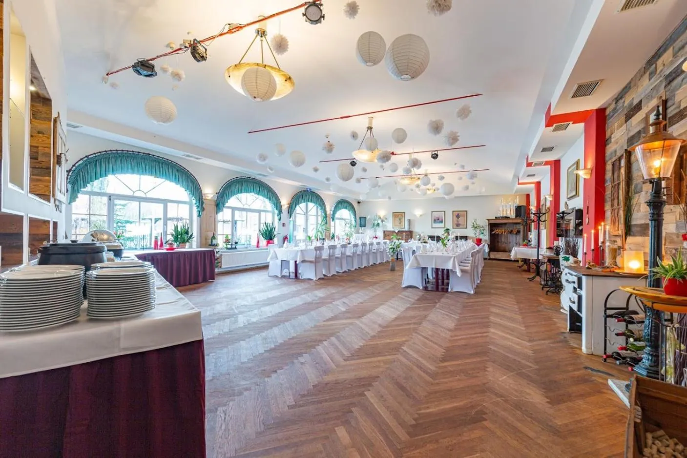 Restaurant/places to eat in Bergschlößchen