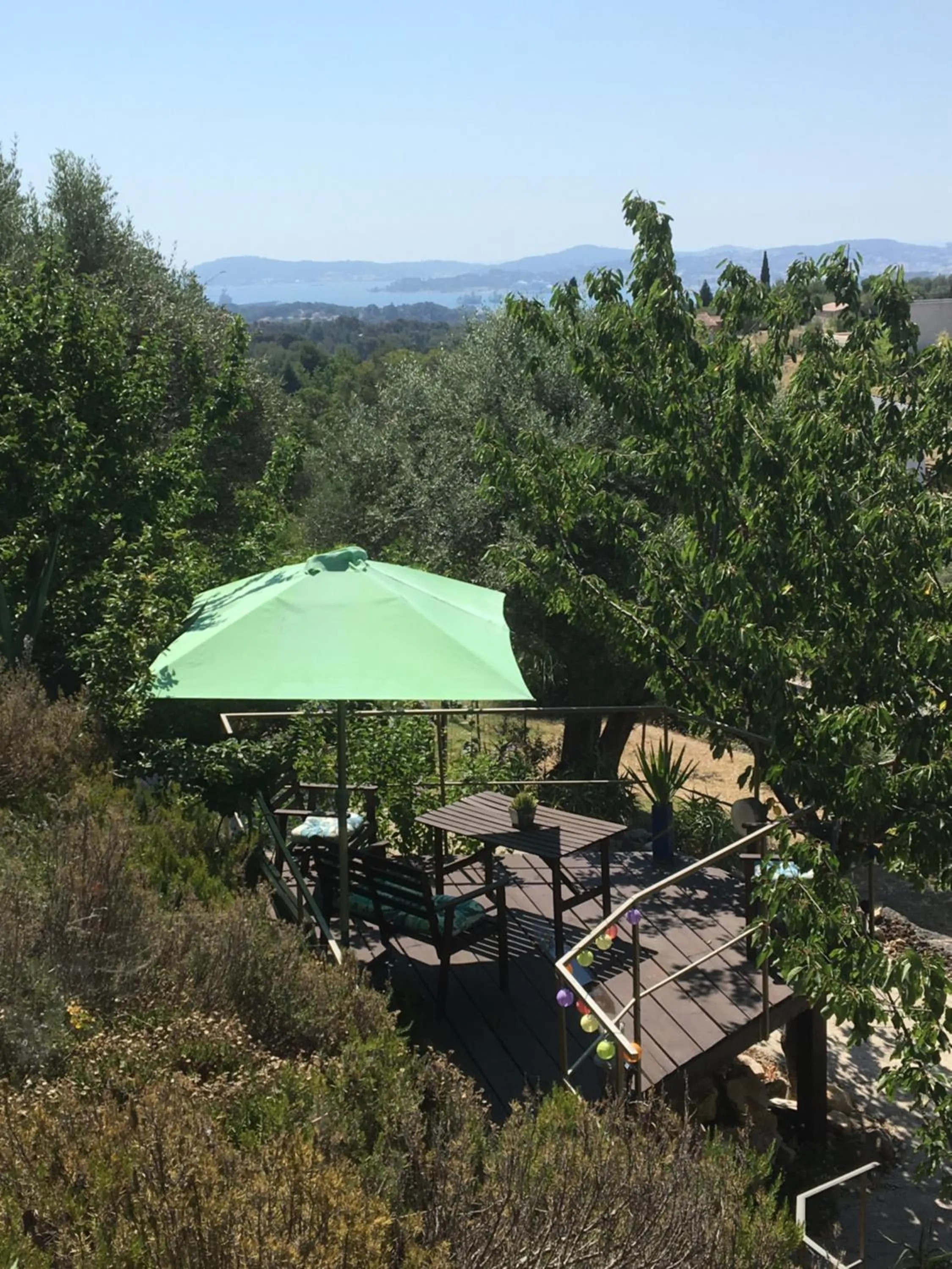 Patio in Les terrasses sur mer
