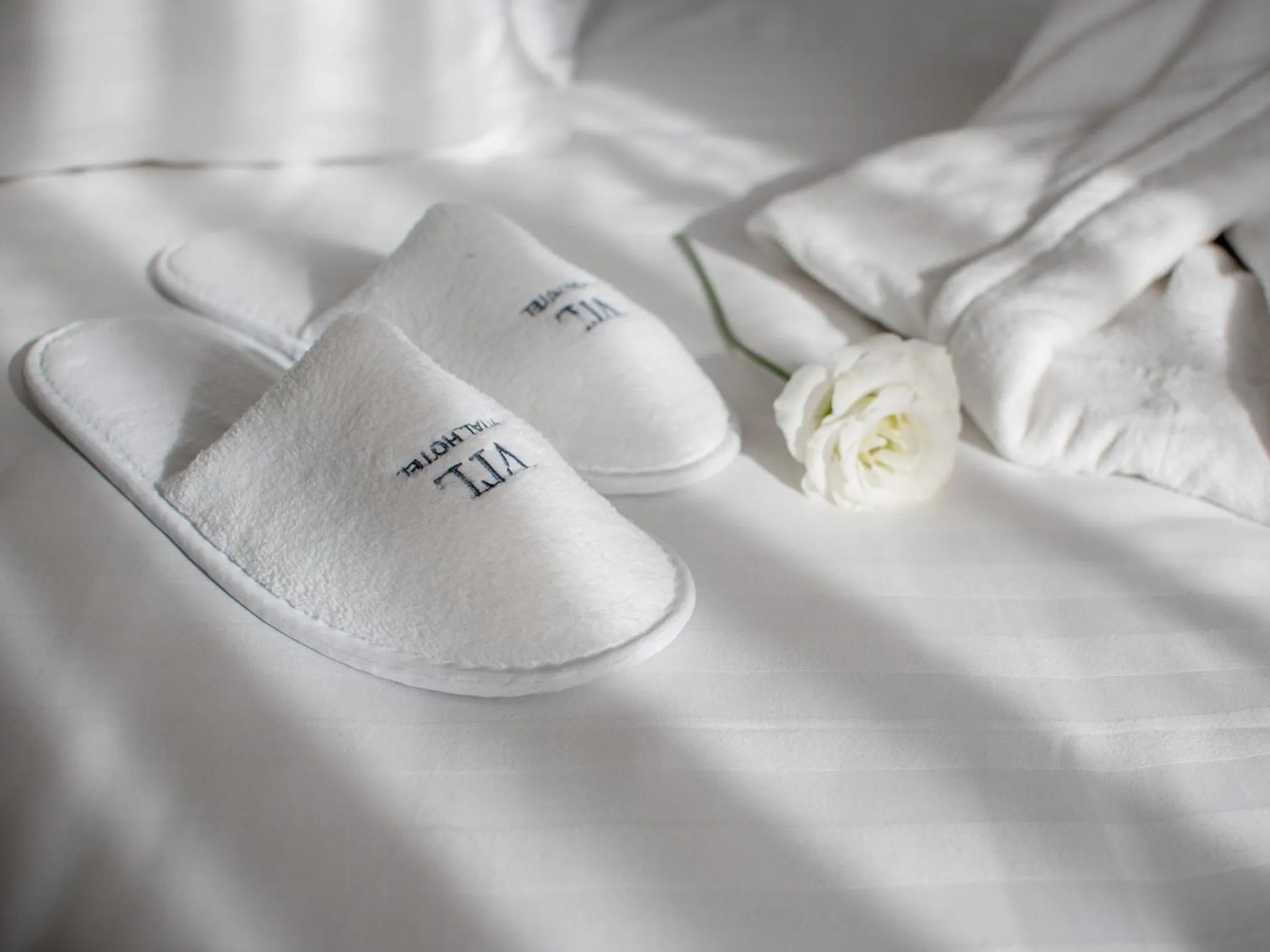 Shower, Bed in Vital - Urban boutique hotel TLV