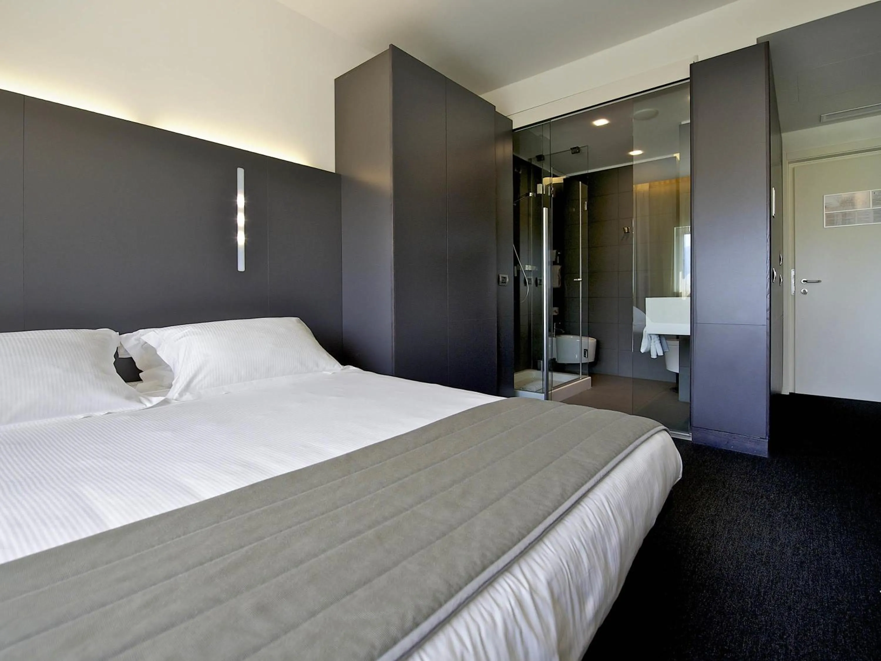 Bedroom, Bed in Mercure Nerocubo Rovereto
