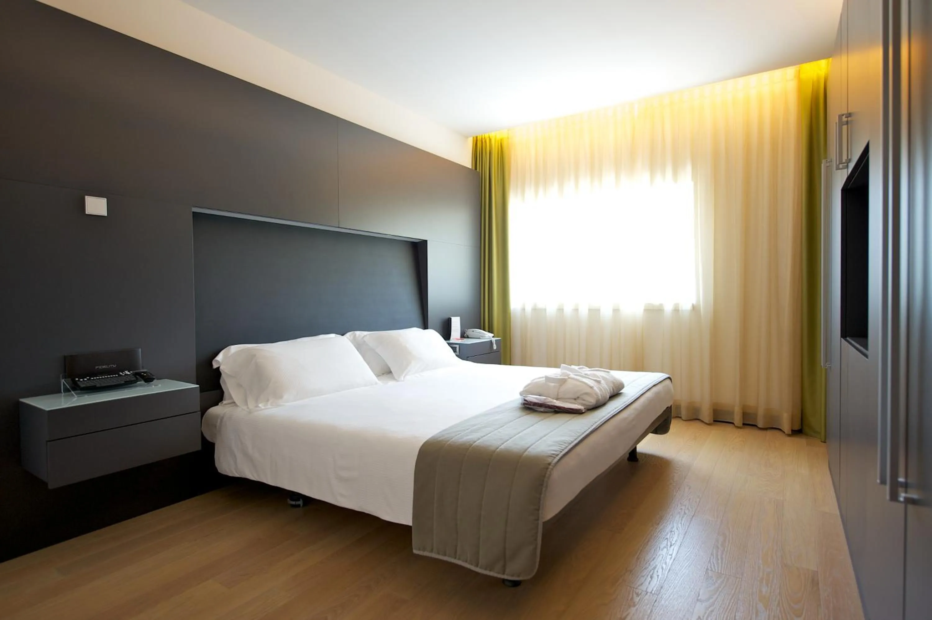 Bed in Mercure Nerocubo Rovereto