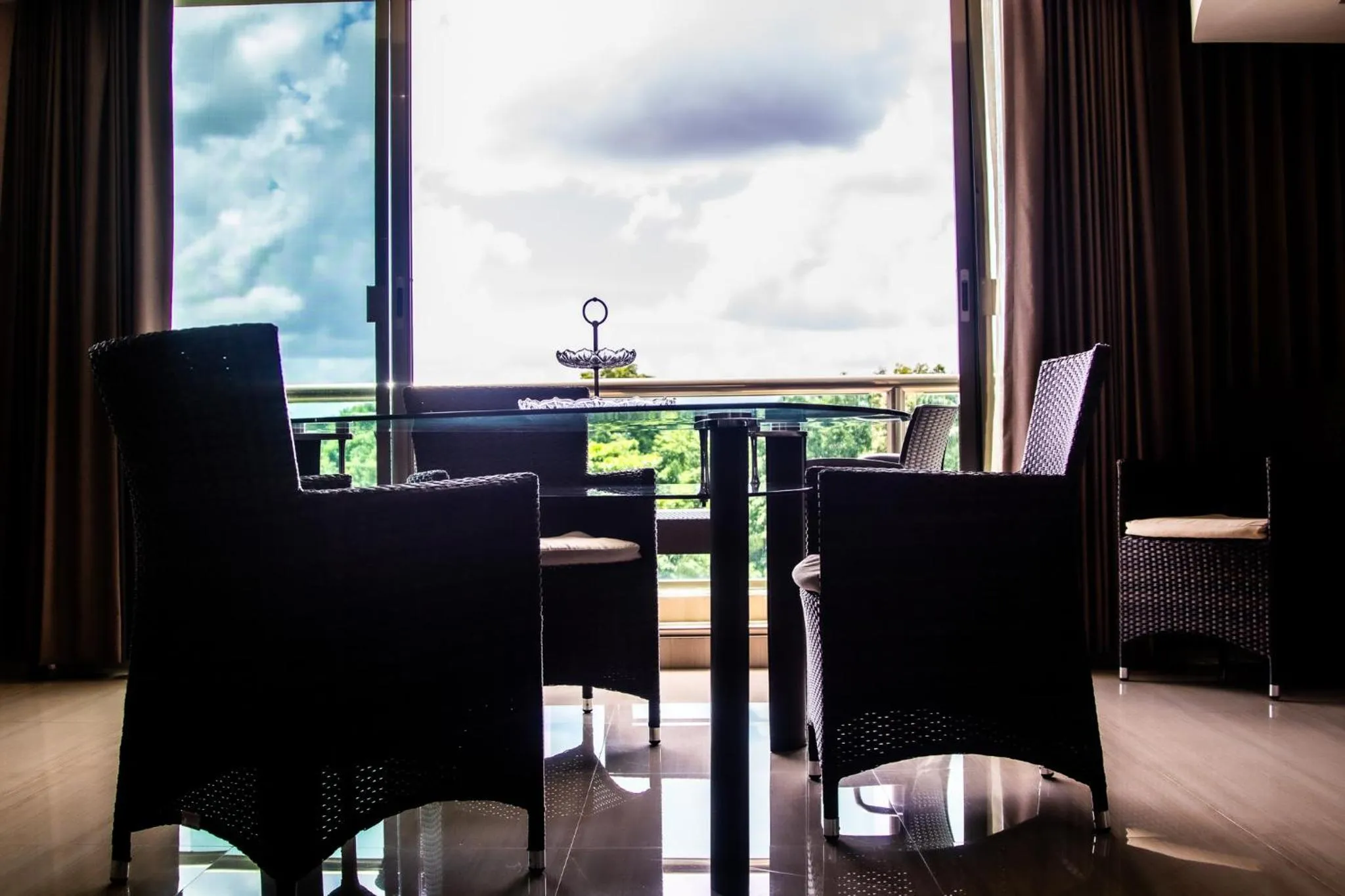 Hotel & Suites Country Valladolid