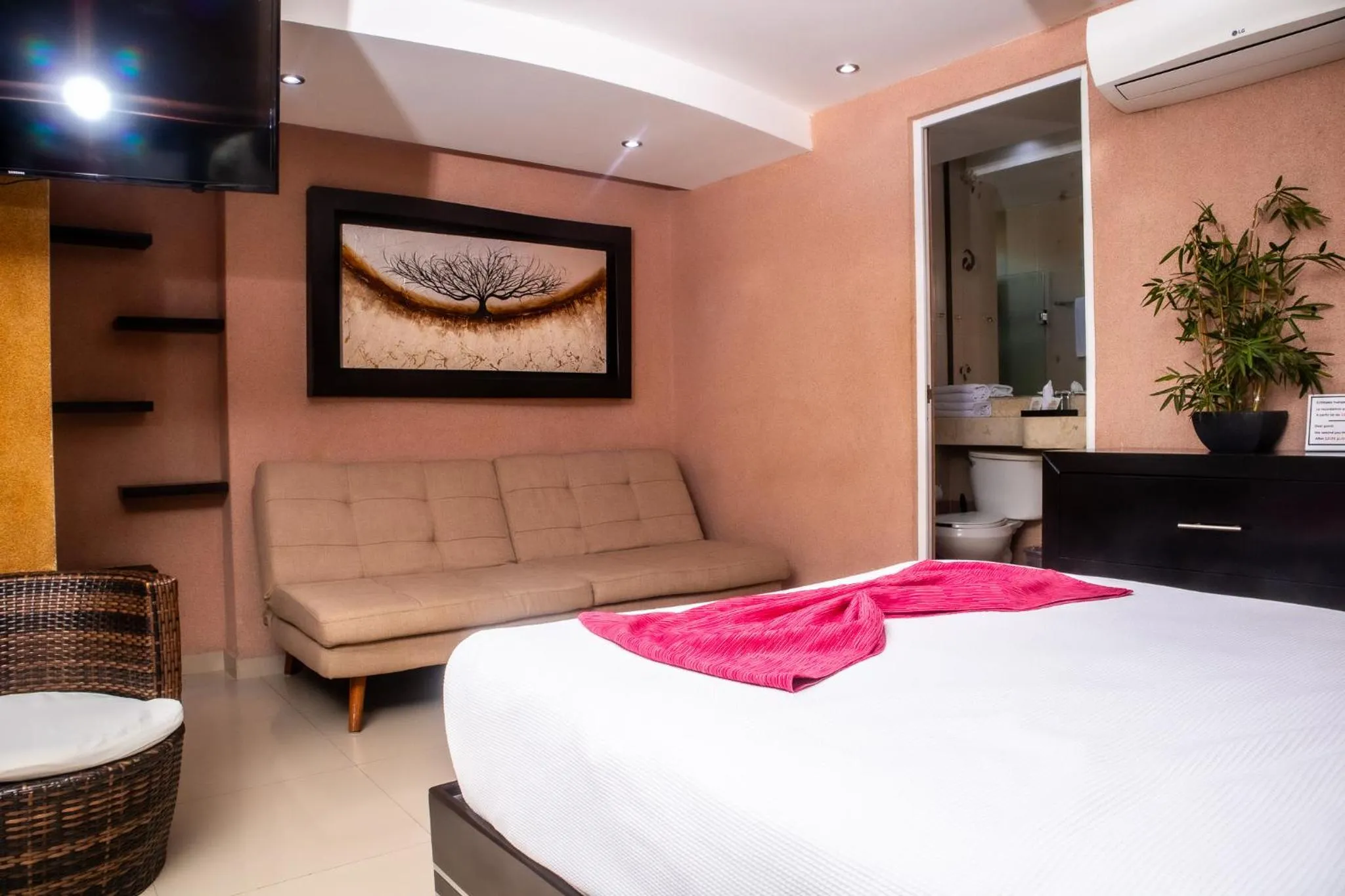 Bed in Hotel & Suites Country Valladolid