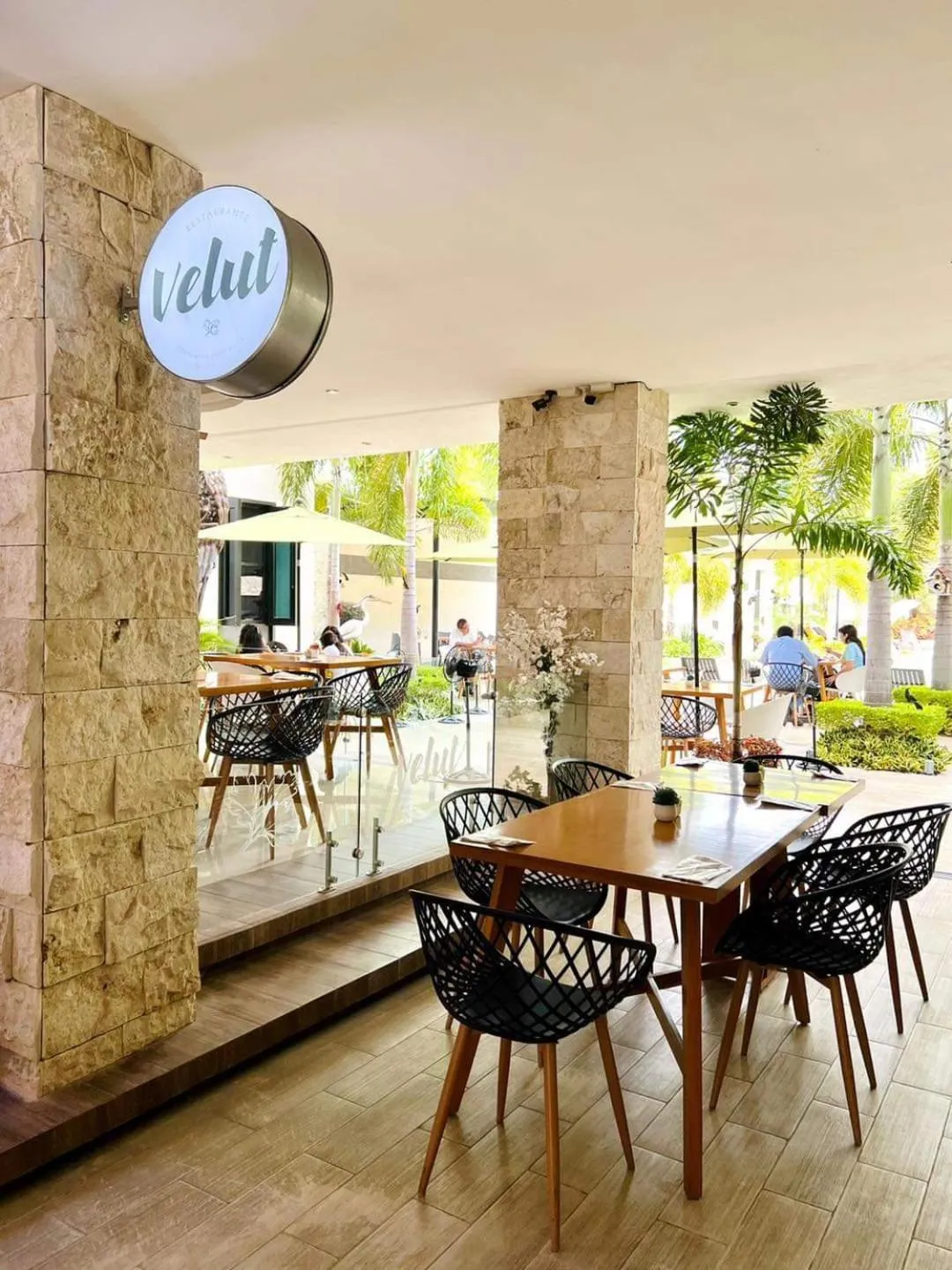 Hotel & Suites Country Valladolid