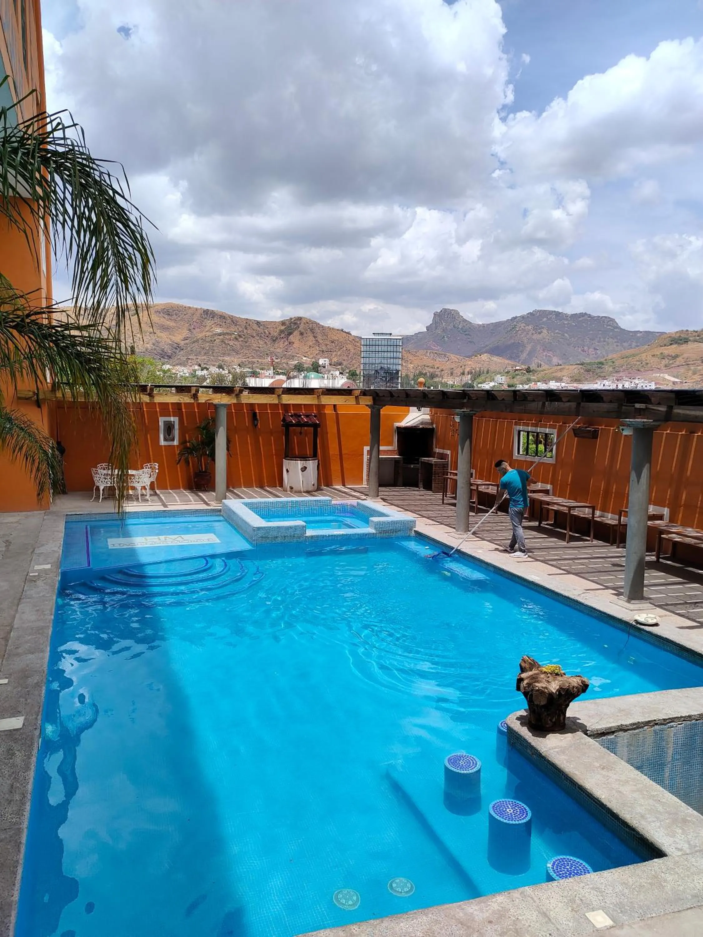 Hotel Hacienda Morales.