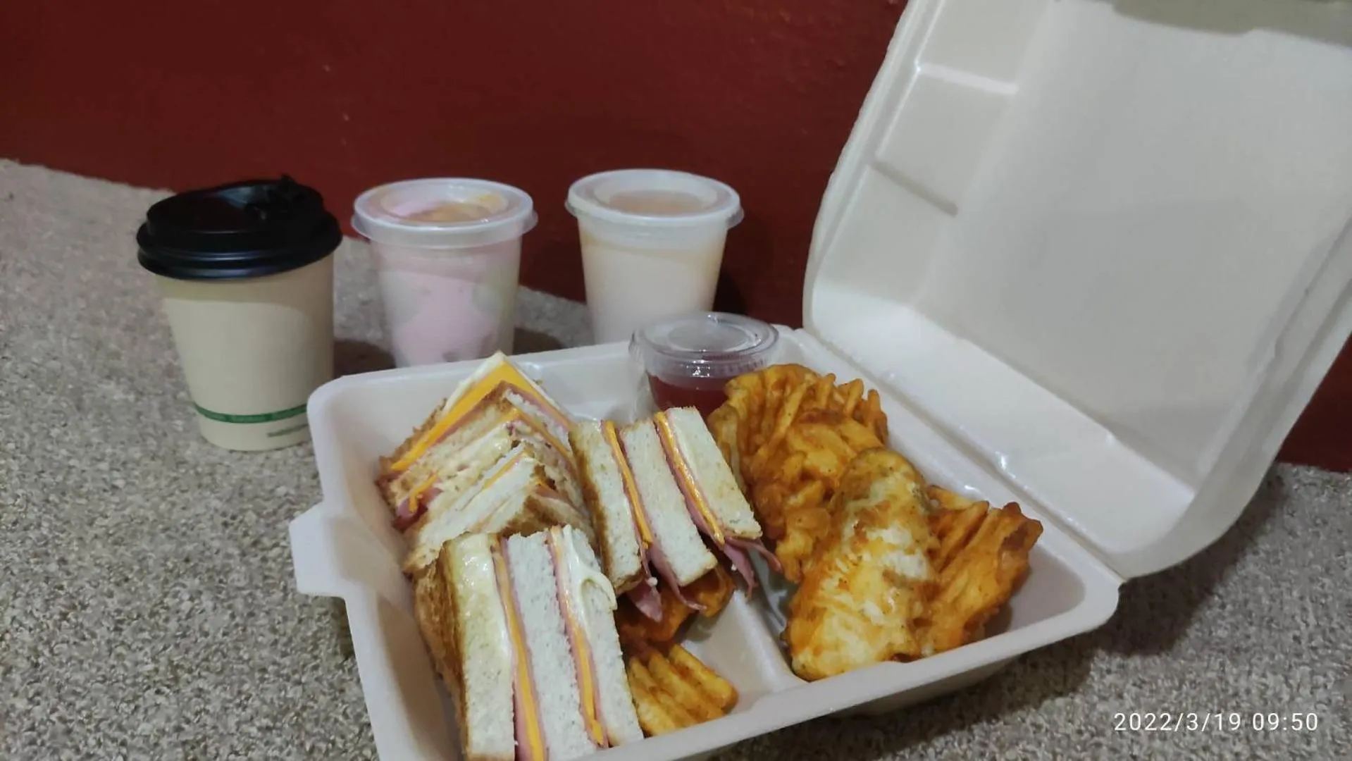 Coffee/tea facilities in Hotel Hacienda Morales.
