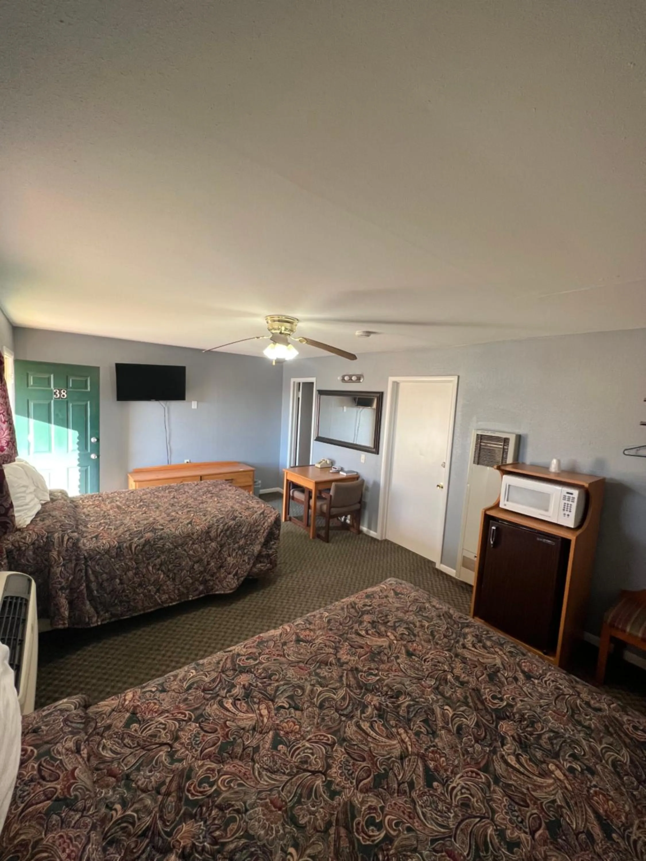 Bed in Western Motel