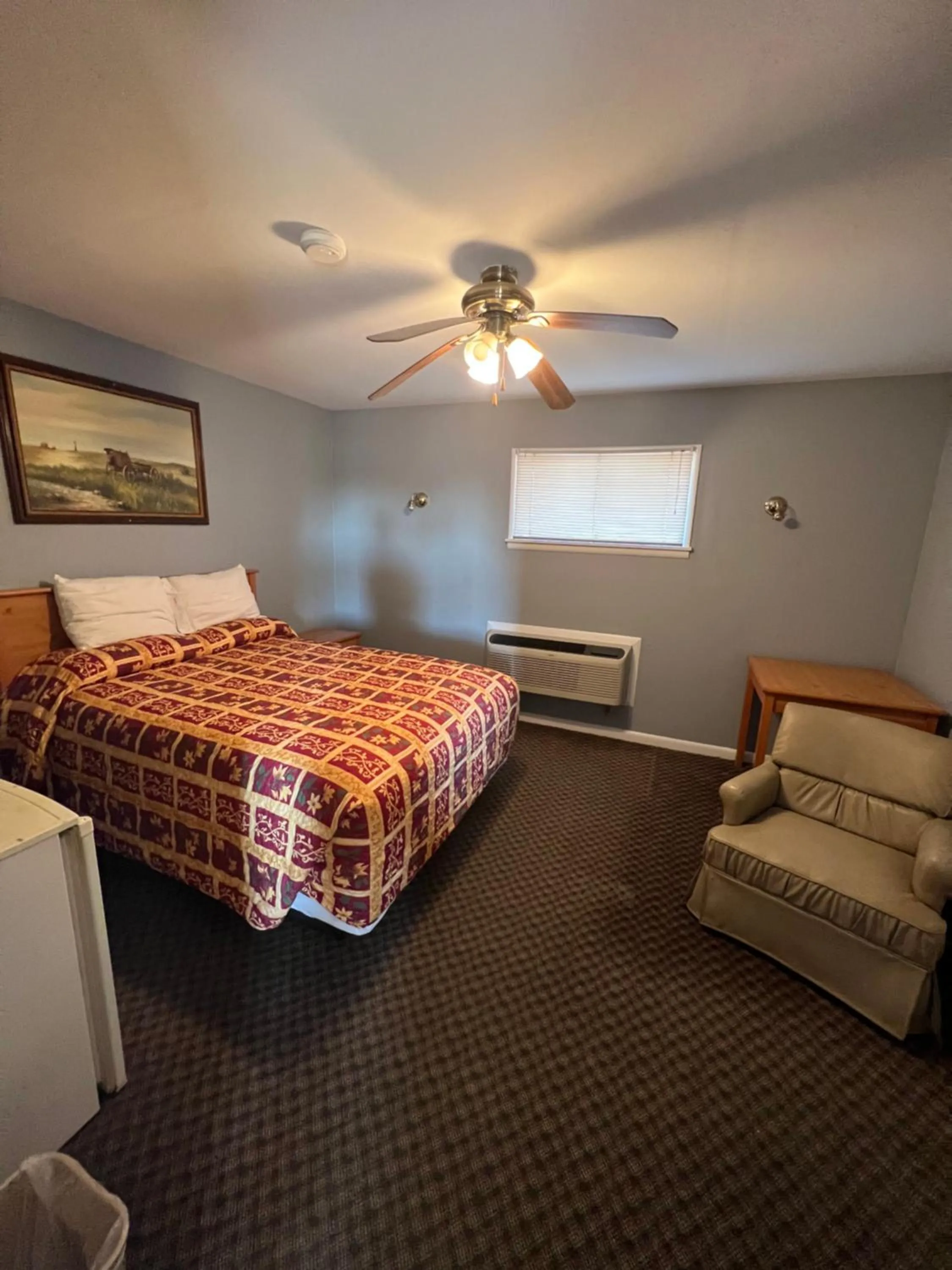 Bed in Western Motel