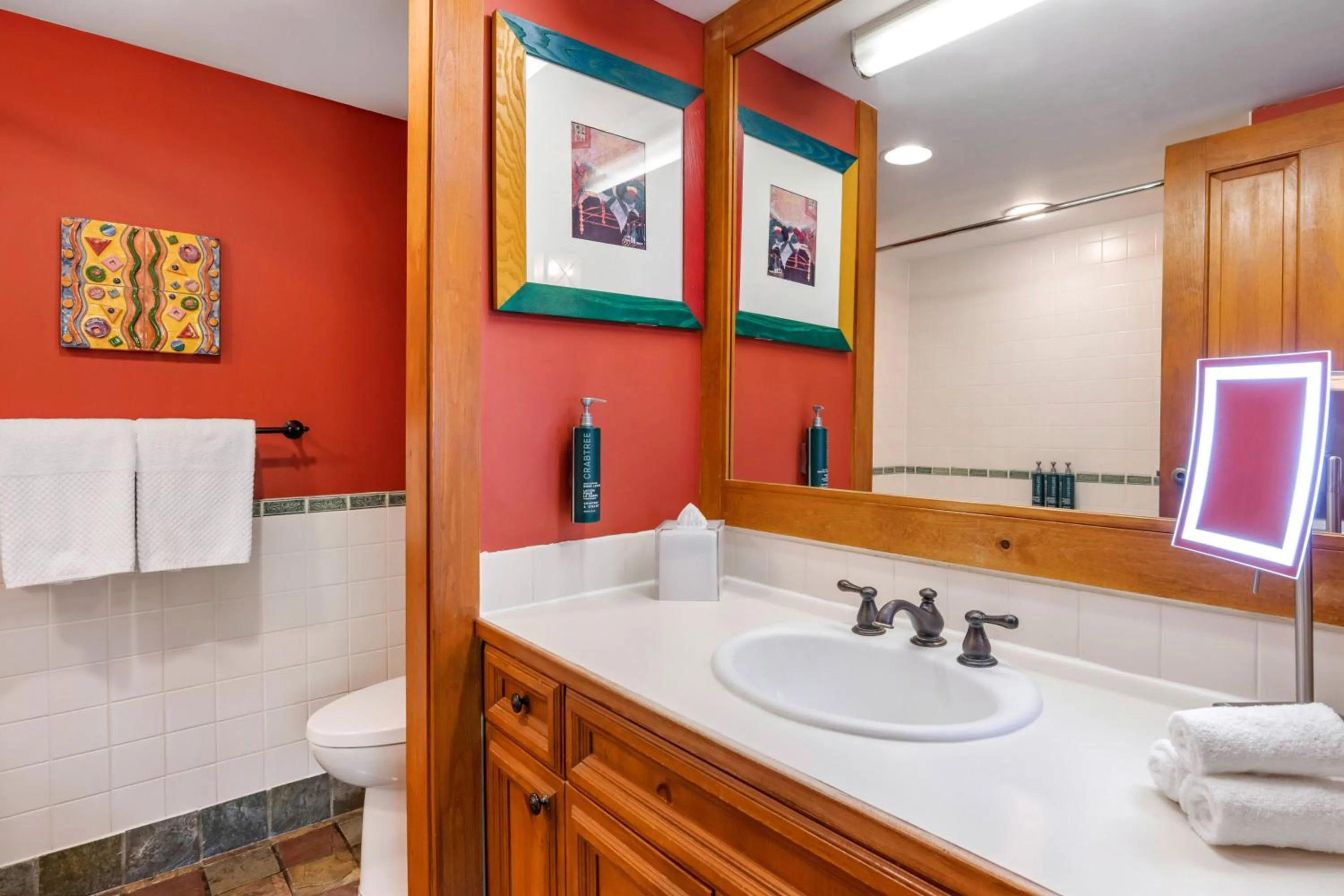 Toilet in Hilton Grand Vacations Club Whistler