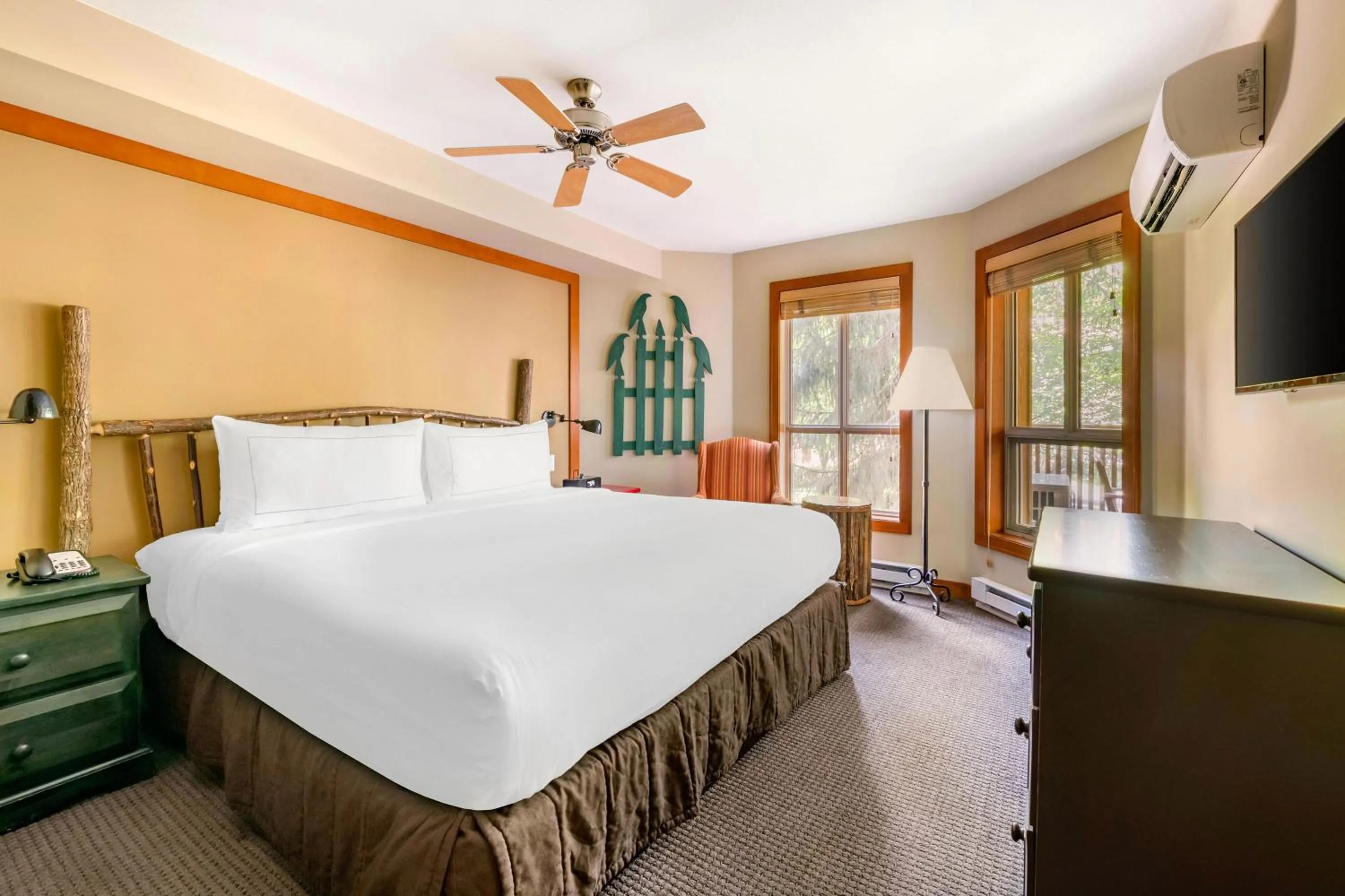 Bed in Hilton Grand Vacations Club Whistler