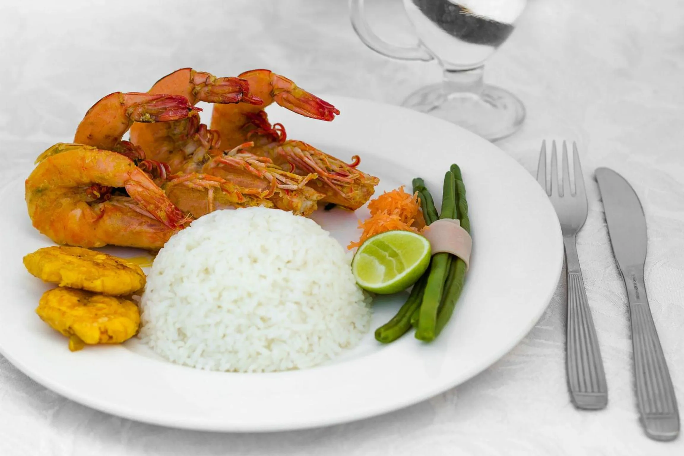 Food close-up in Oceanic Lodge