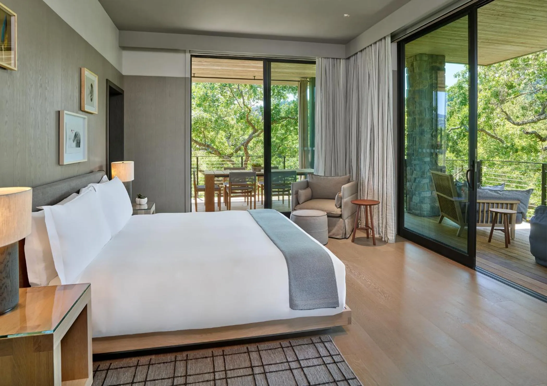 Photo of the whole room, Bed in Alila Napa Valley, a Hyatt Resort