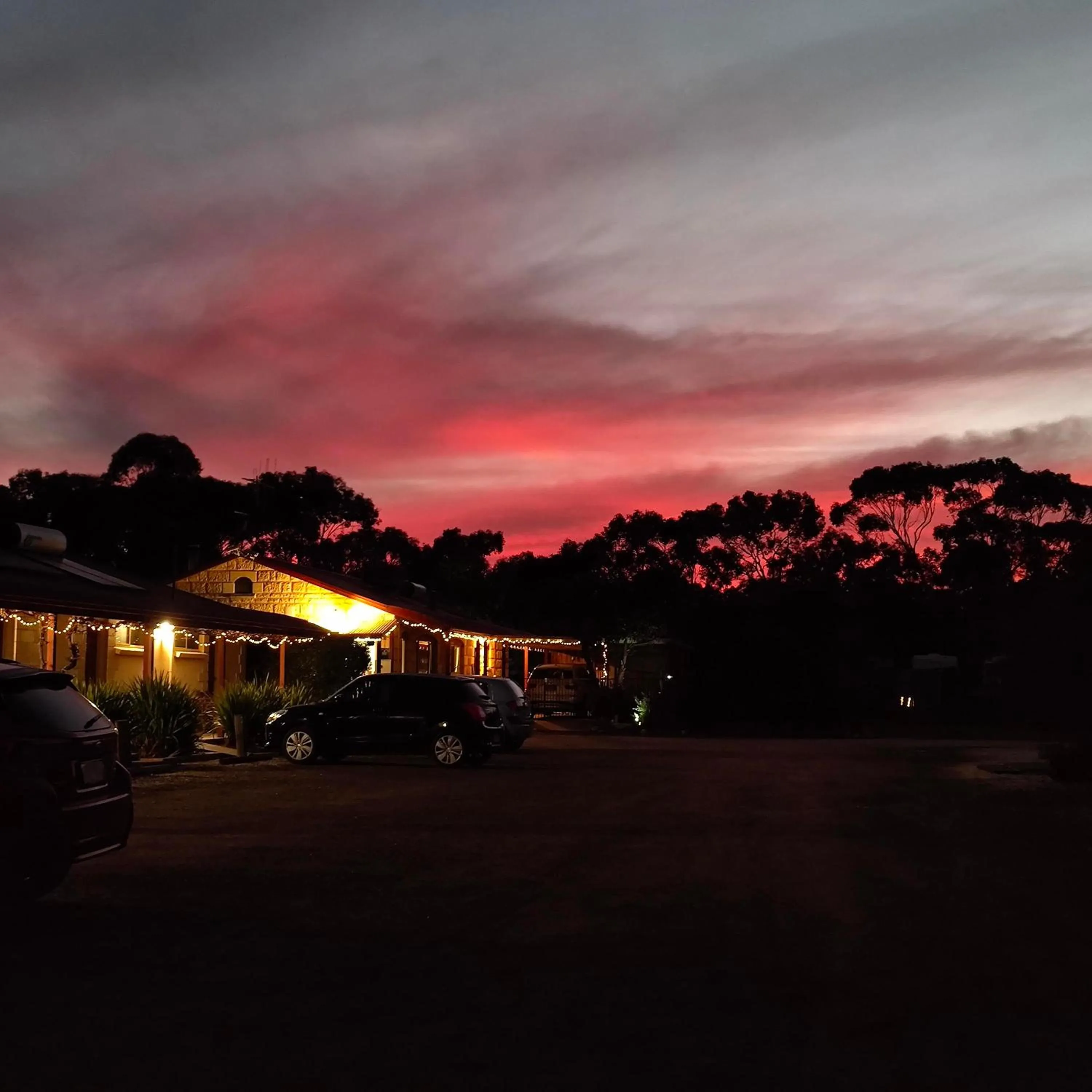 Inglewood Motel and Caravan Park Victoria