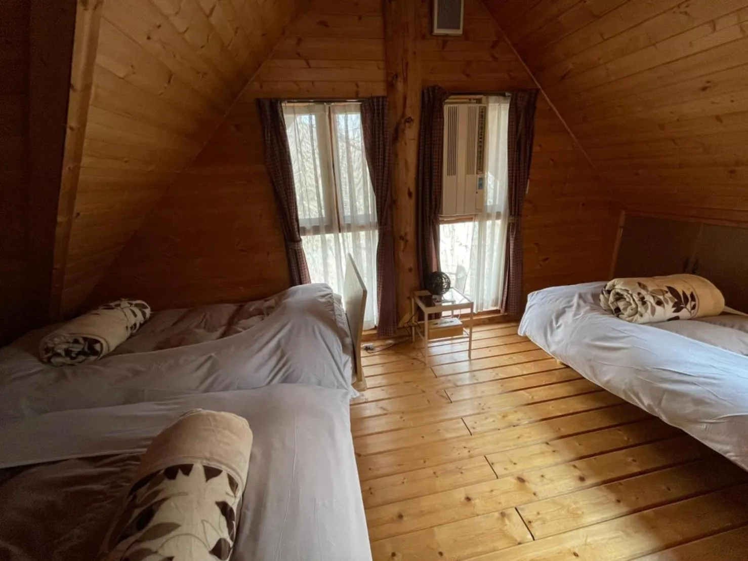 Bed in Hakuba Canadian Lodge