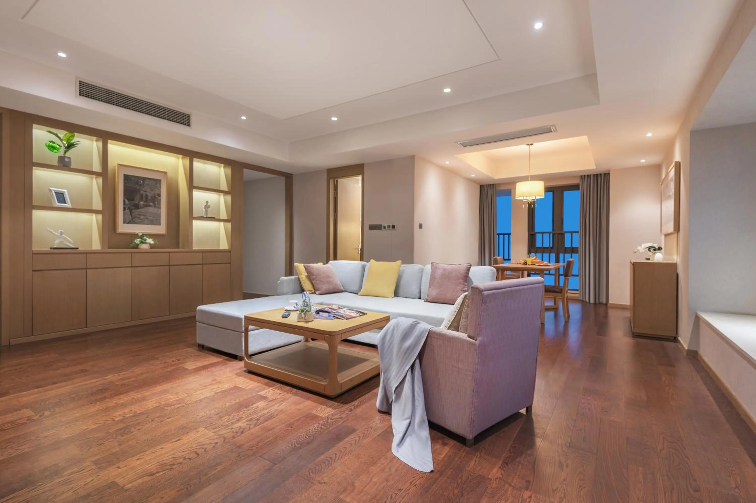 Living room in Somerset Yangtze River Chongqing