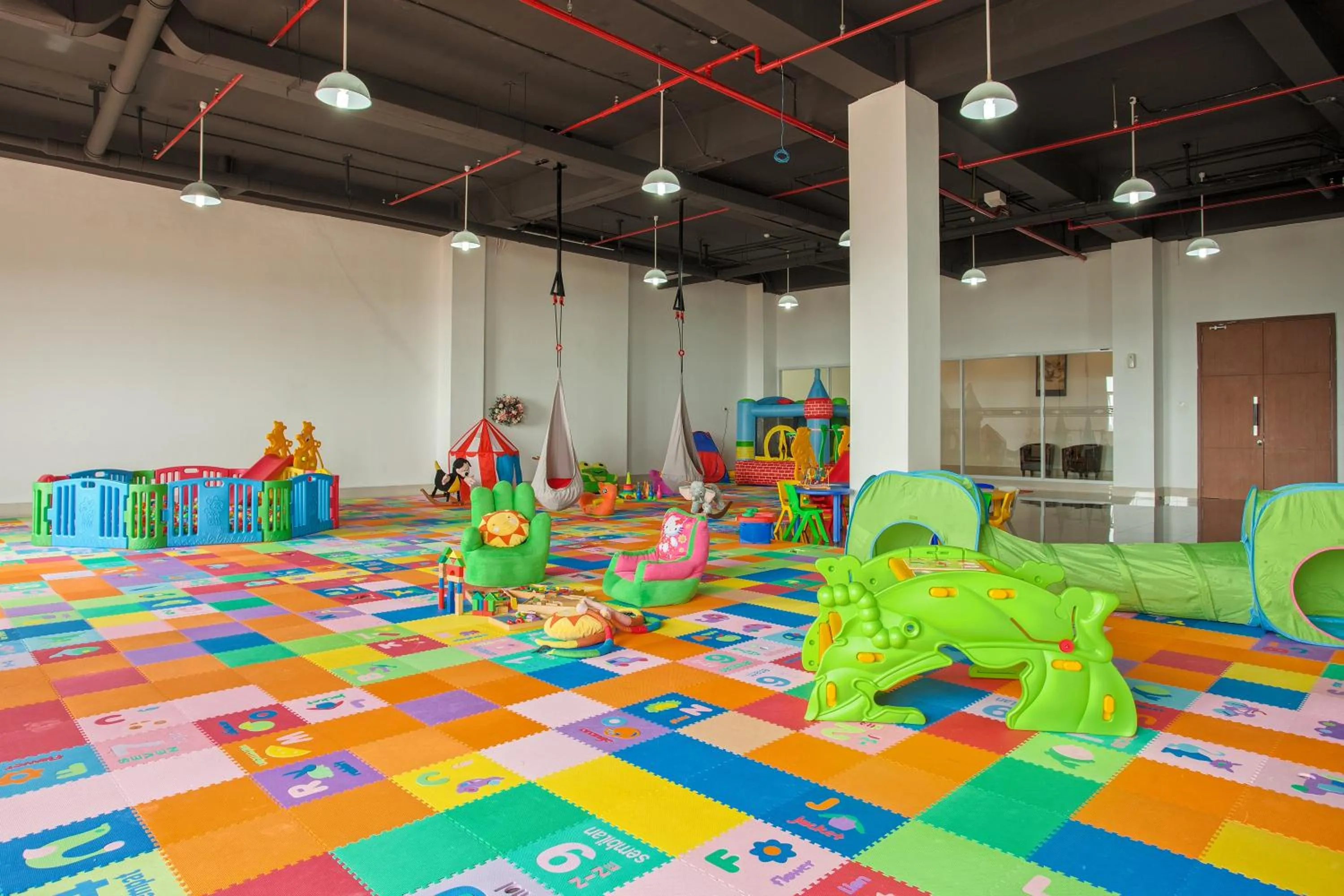 Children play ground in Le Eminence Puncak Hotel Convention & Resort