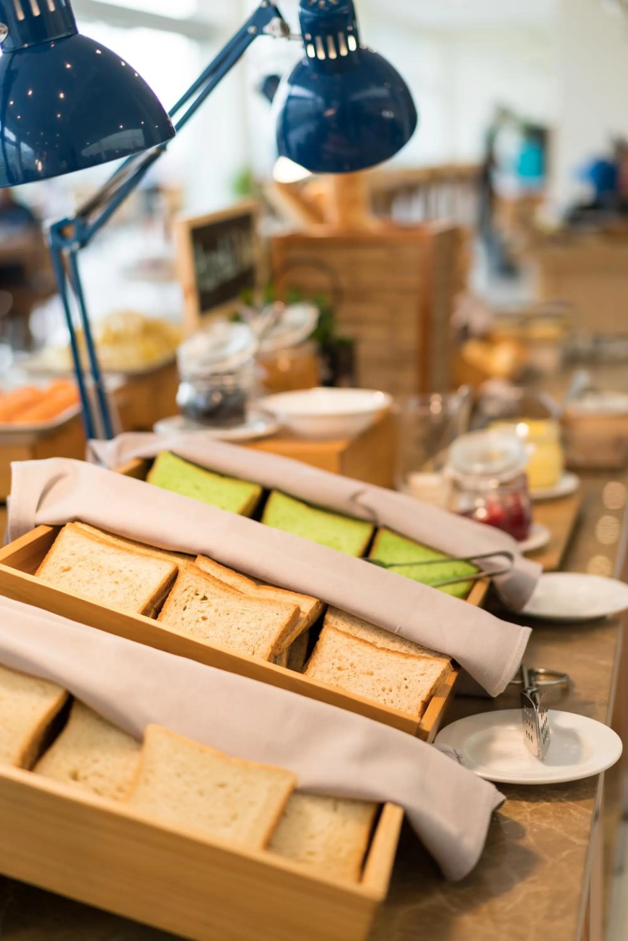 Food in Le Eminence Puncak Hotel Convention & Resort