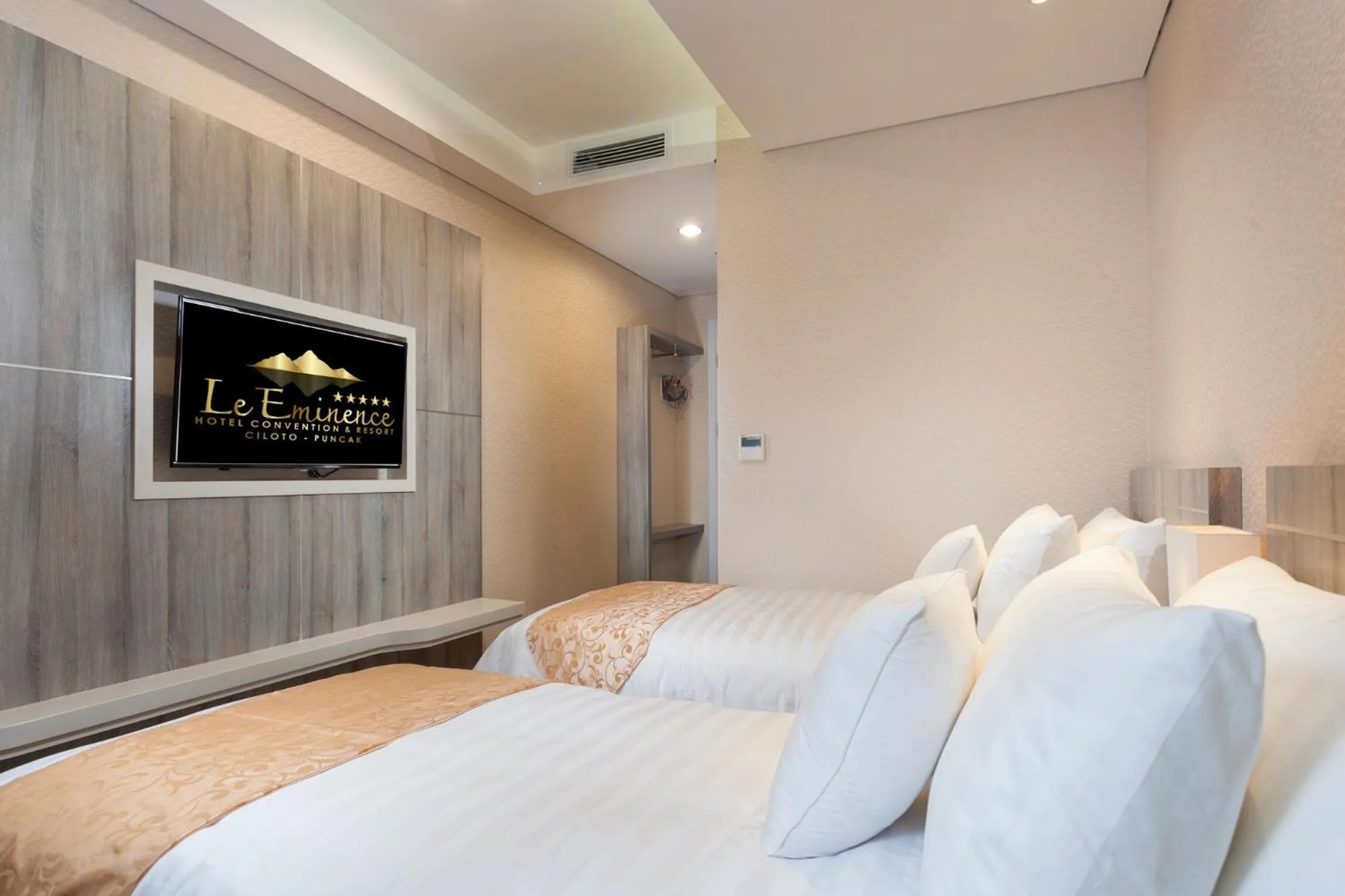 Bedroom in Le Eminence Puncak Hotel Convention & Resort