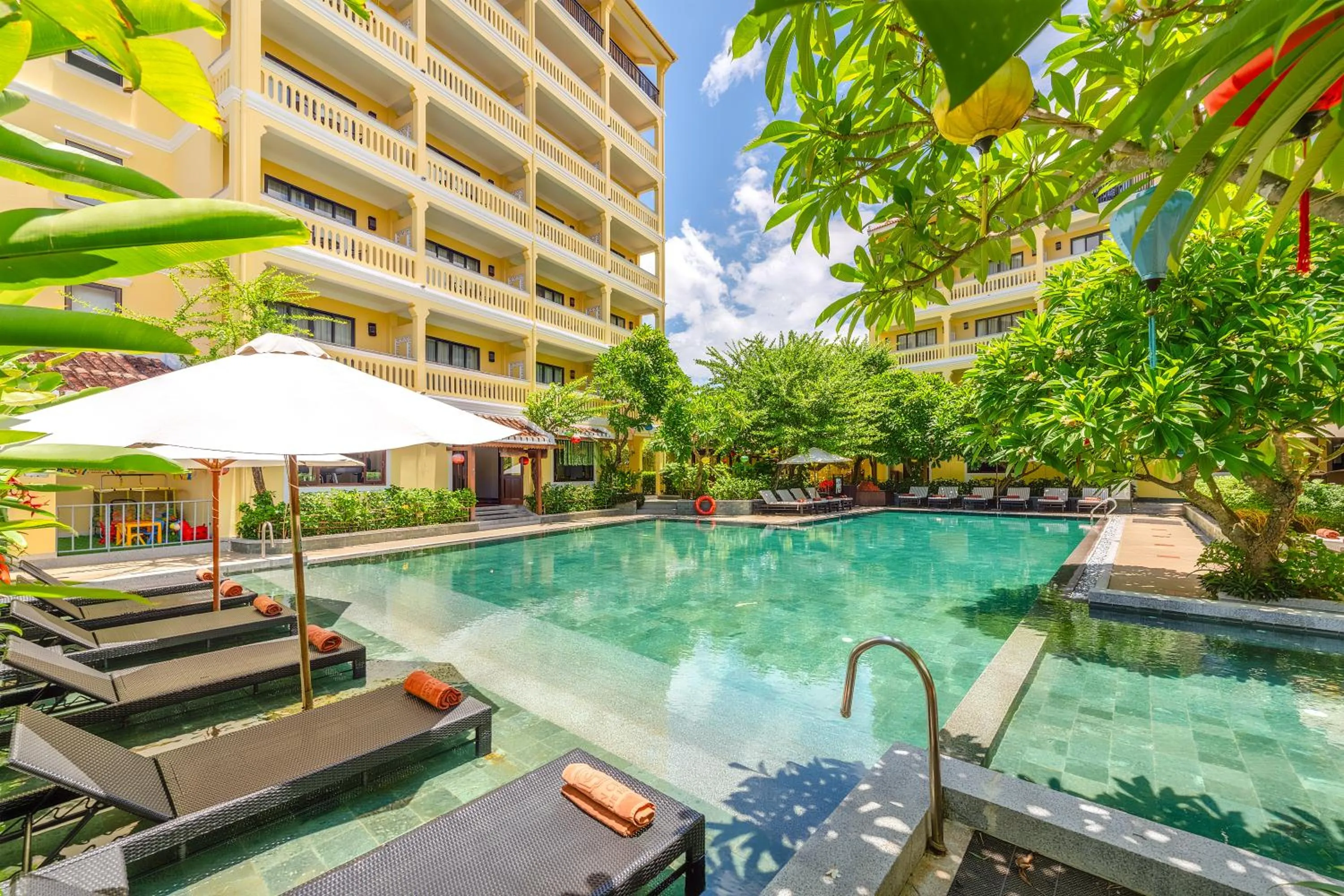 Property building in Hoi An Central Boutique Hotel & Spa (Little Hoi An Central Boutique Hotel & Spa)