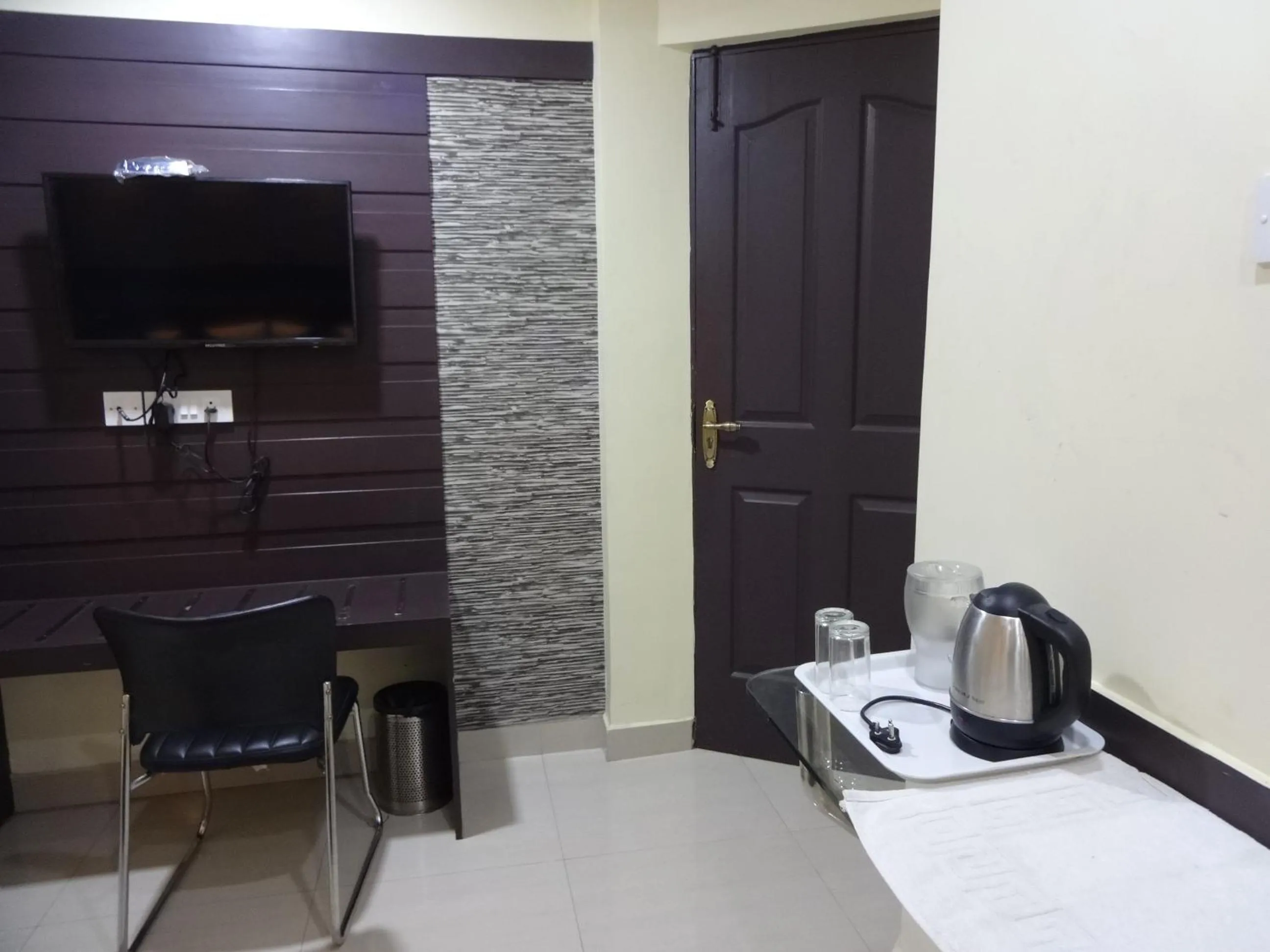 Non alcoholic drinks in Hotel White Mount