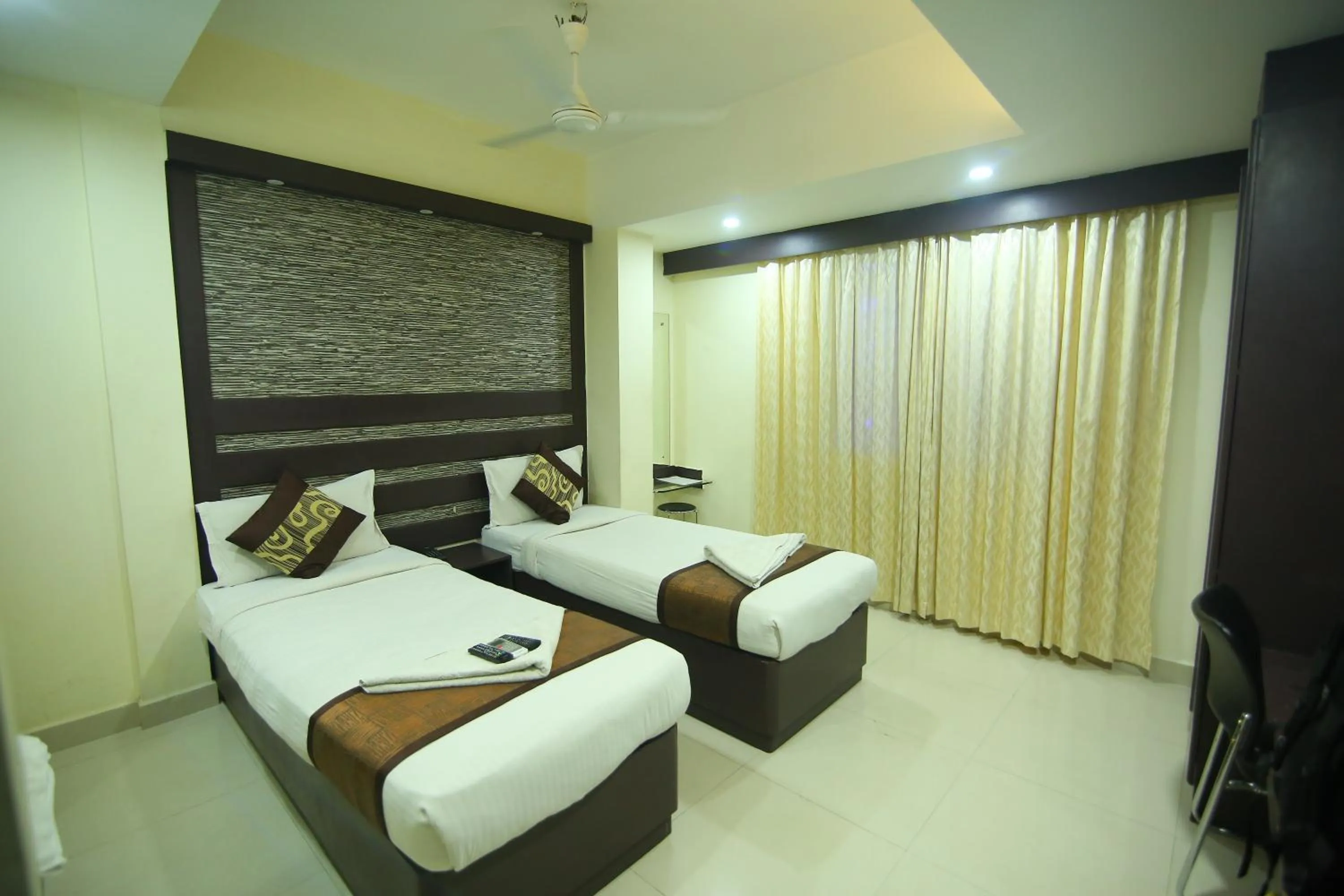 Bed in Hotel White Mount