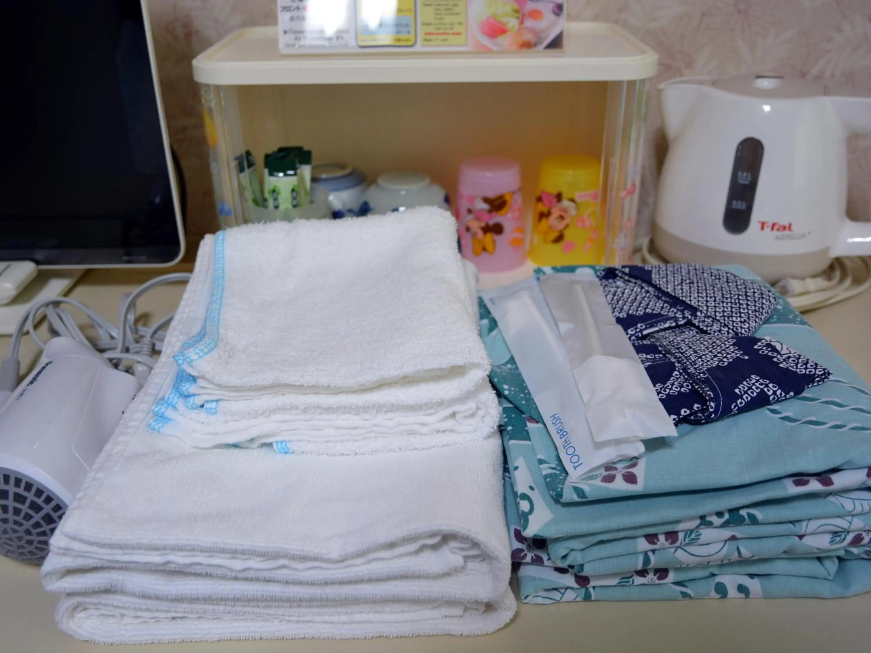 Photo of the whole room, Bed in Hotel Cotton 100%