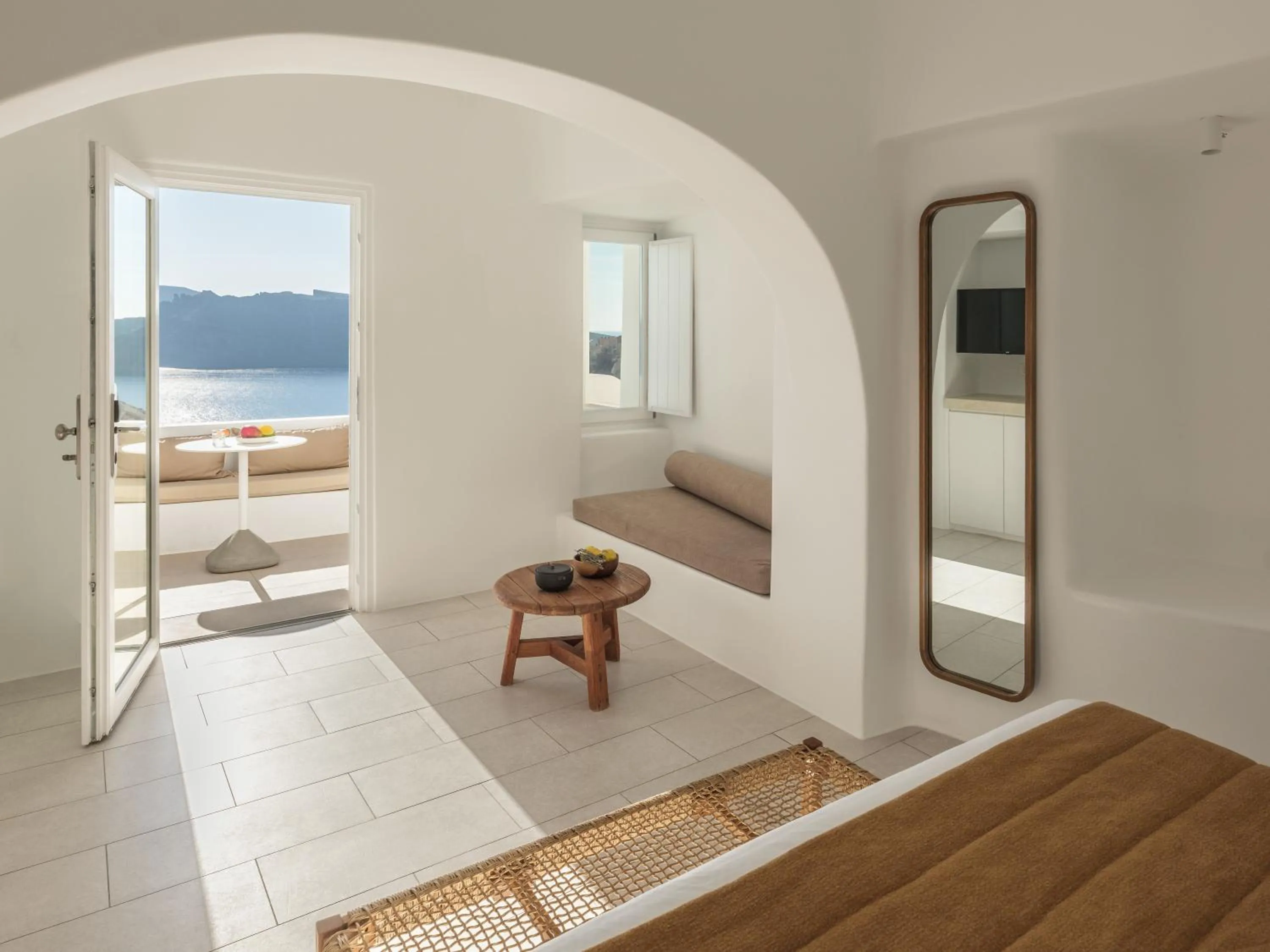 Bed in Aspaki by Art Maisons