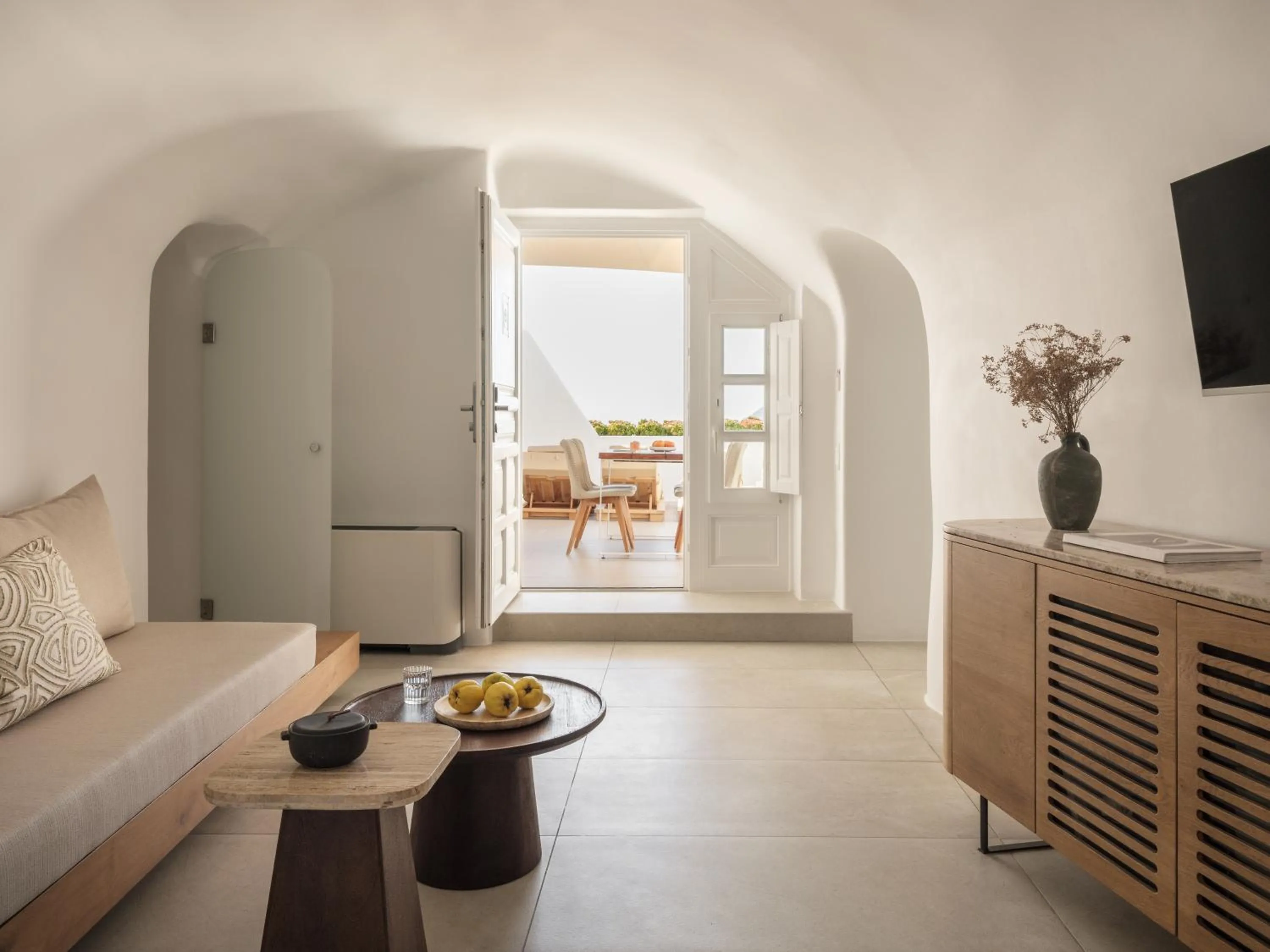 Aspaki by Art Maisons