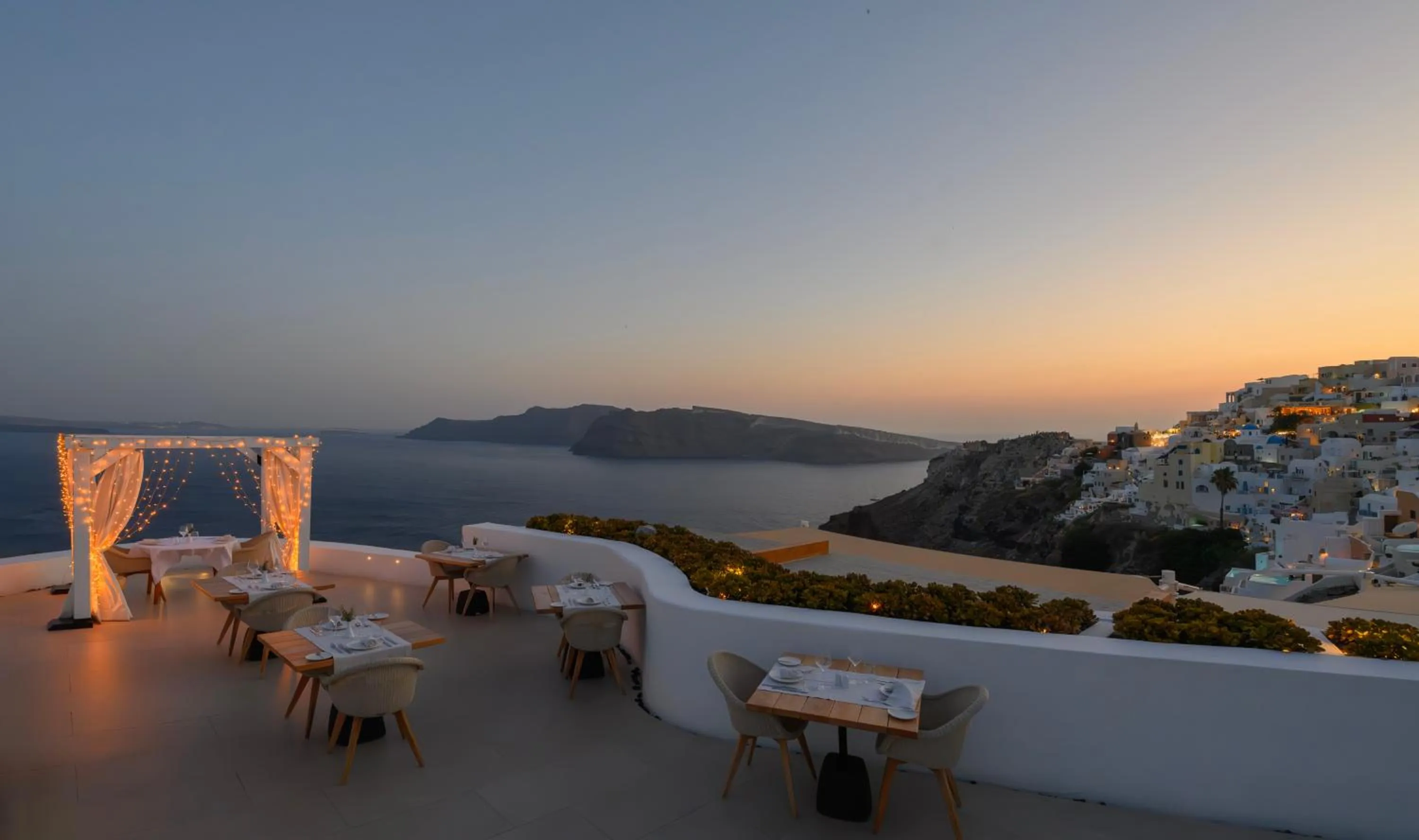 Aspaki by Art Maisons