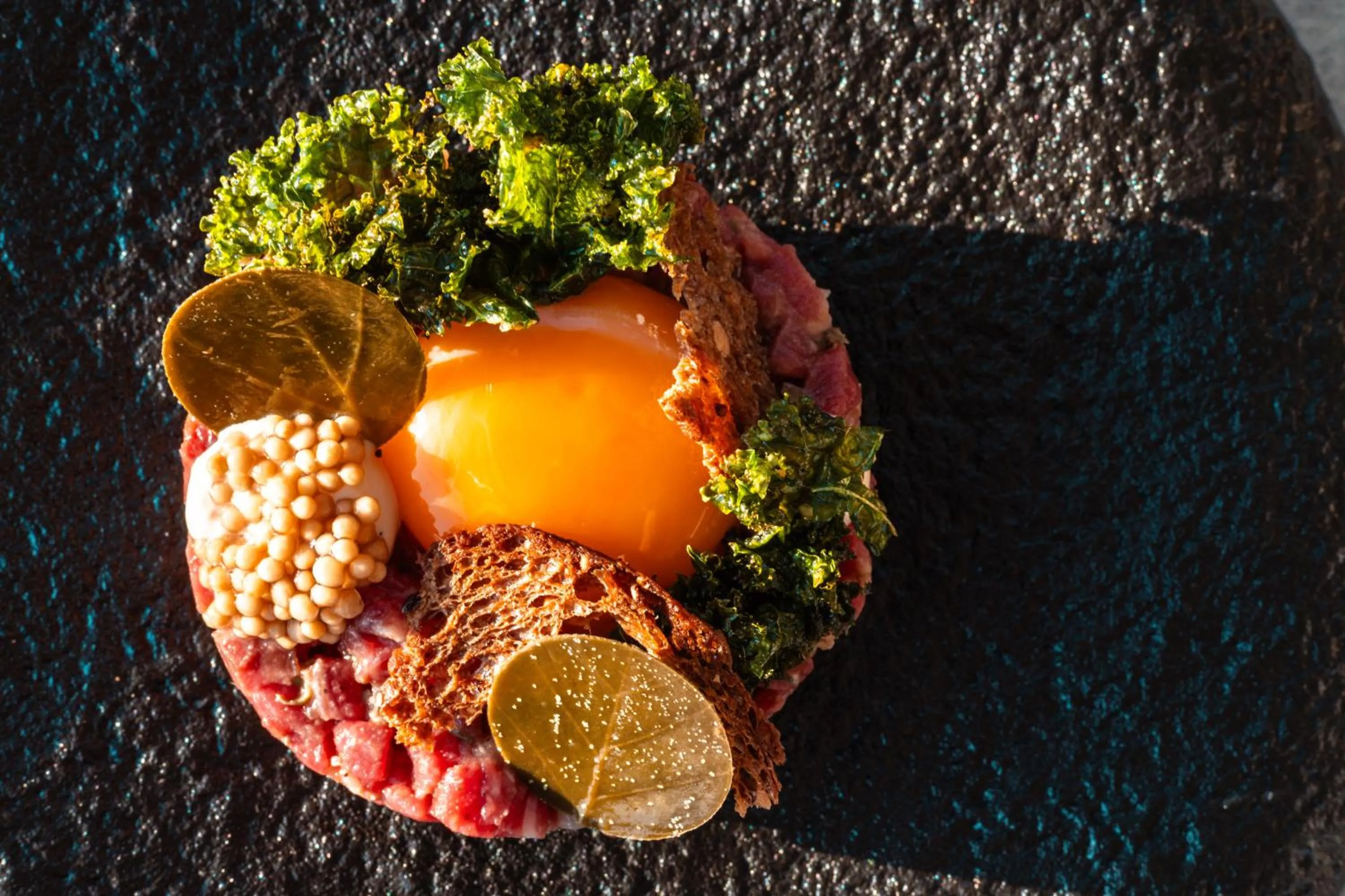 Restaurant/places to eat in Aspaki by Art Maisons