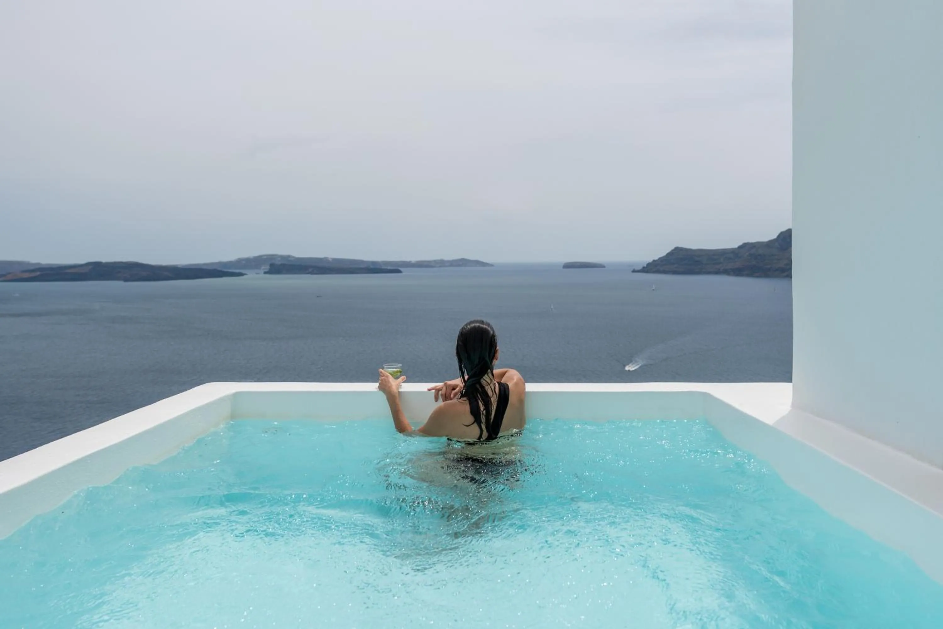 Aspaki by Art Maisons