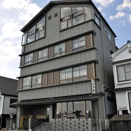 Property building in Yamadaya