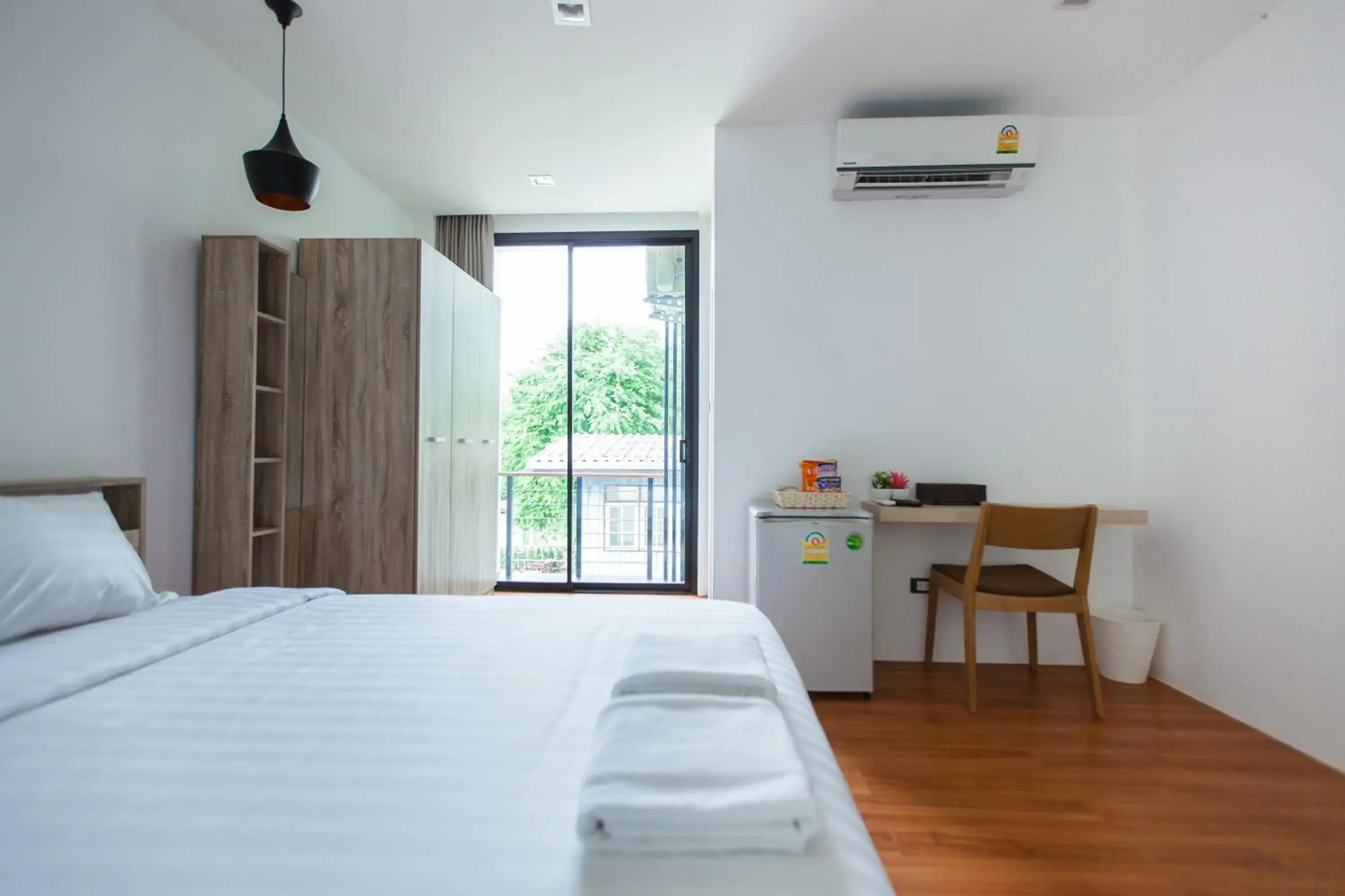 Standard King Room in THAMM Residence Standard King Room in THAMM Residence