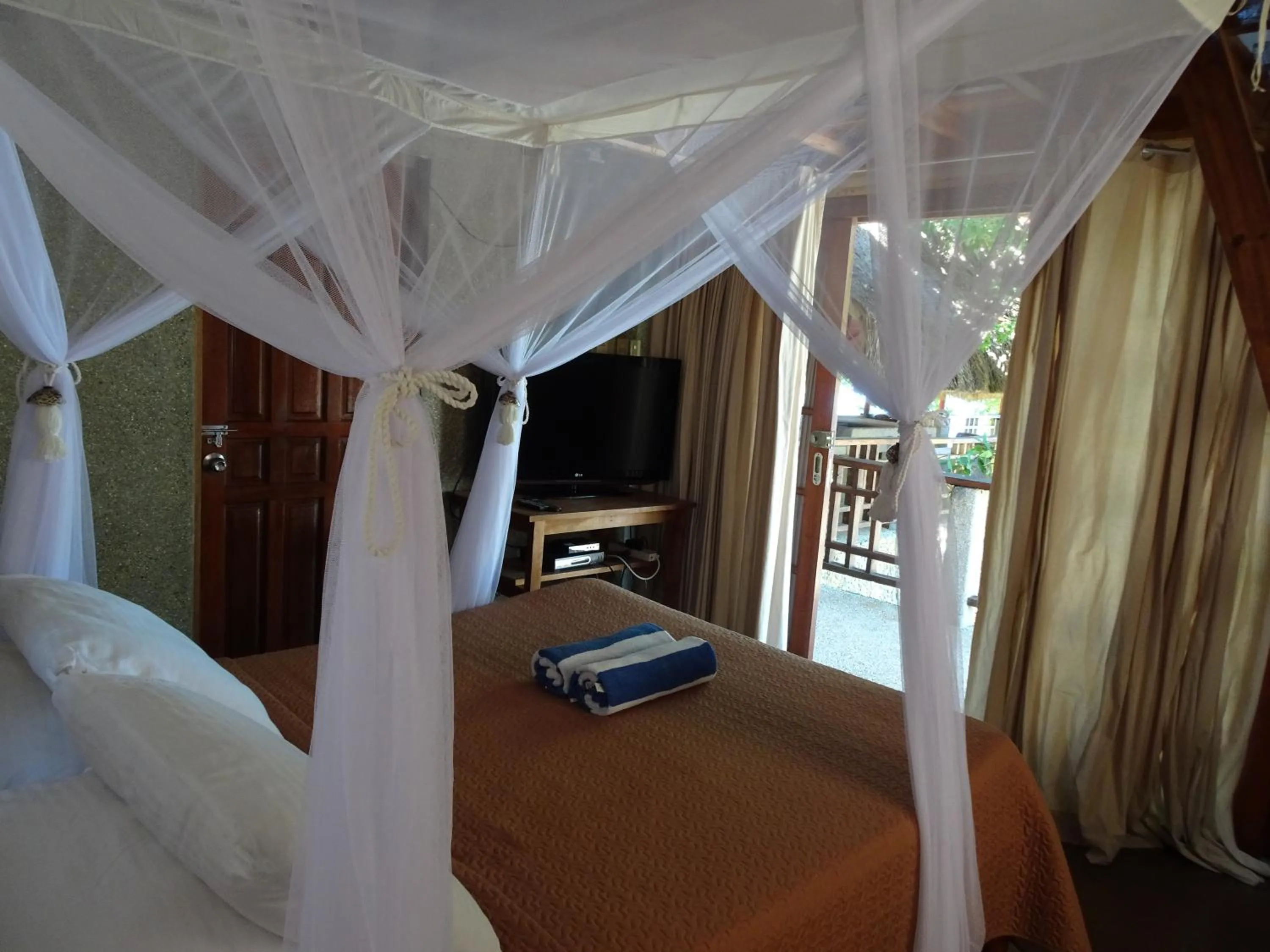 Bedroom in Palawan SandCastles