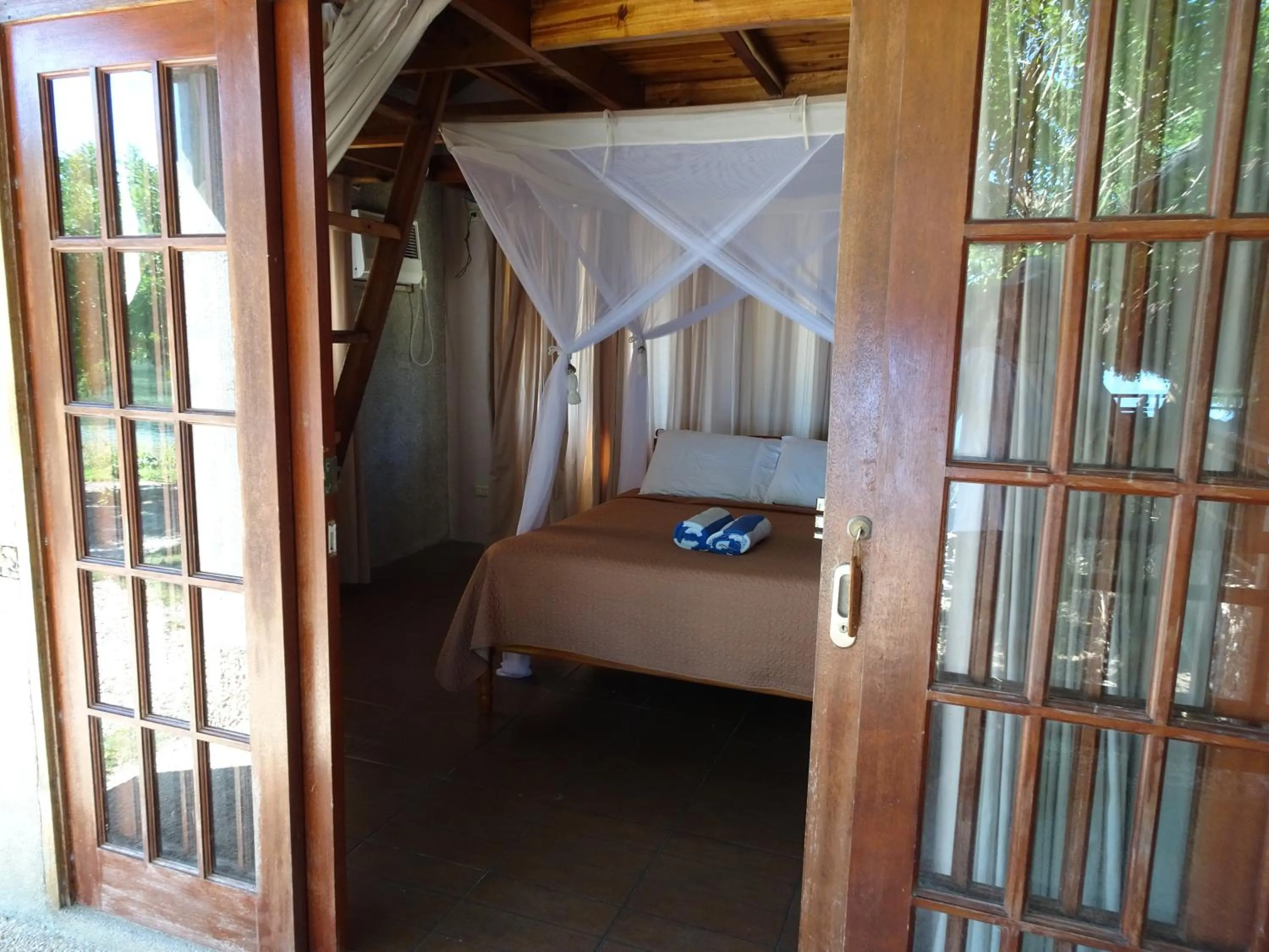 Bedroom in Palawan SandCastles